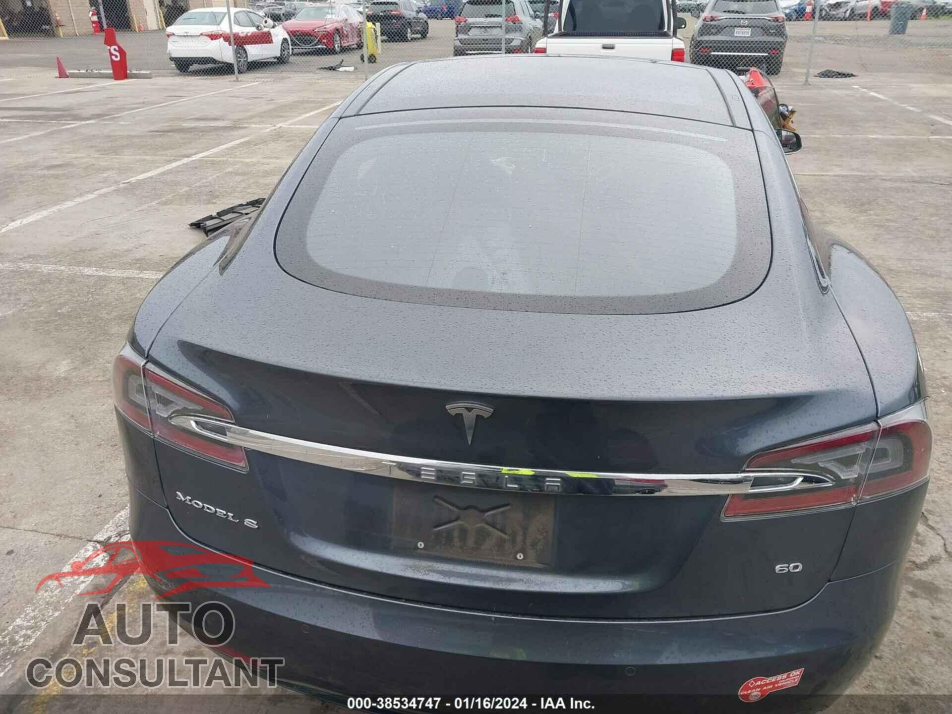 TESLA MODEL S 2016 - 5YJSA1E18GF175637