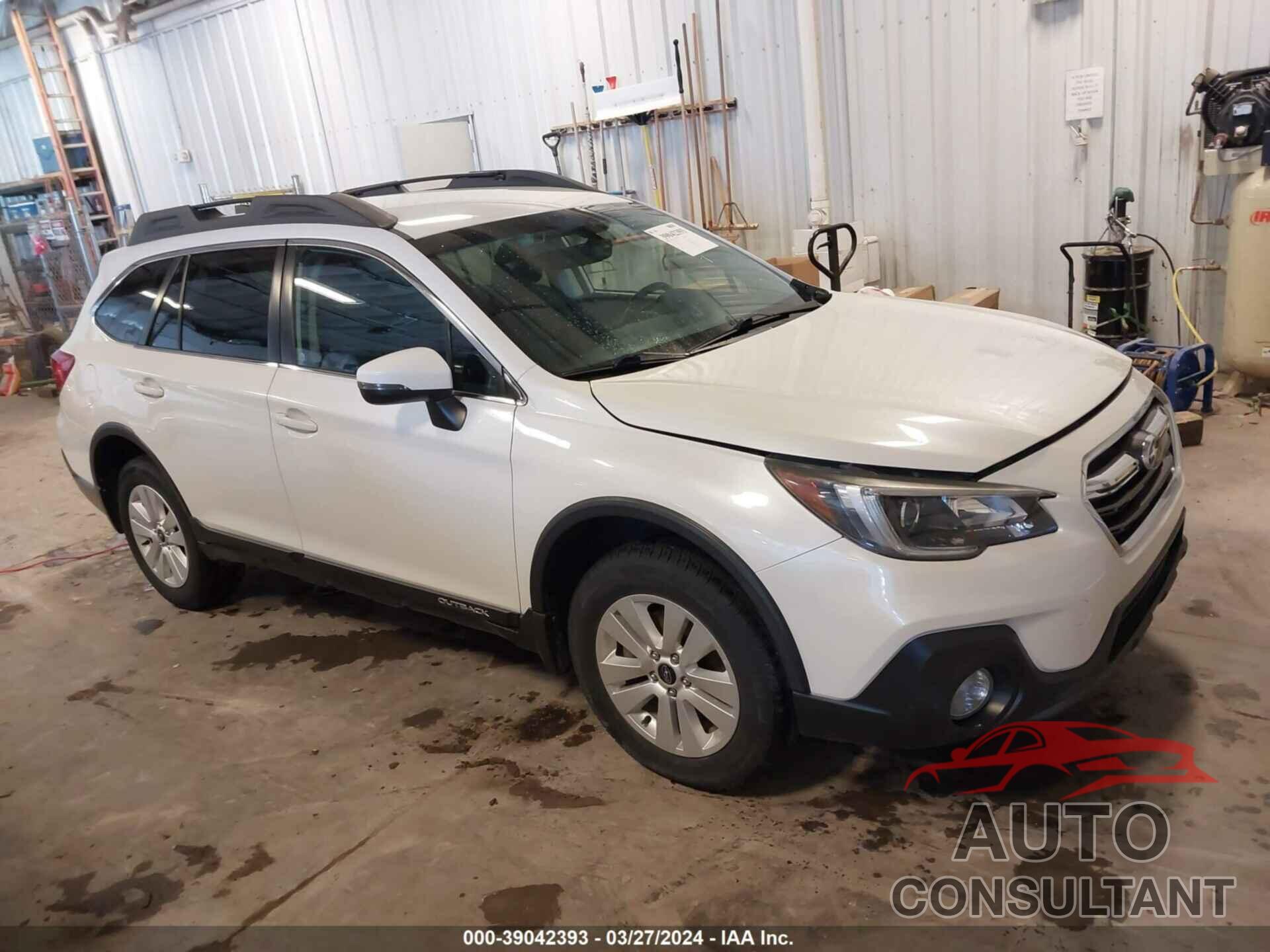 SUBARU OUTBACK 2018 - 4S4BSAFC0J3237125