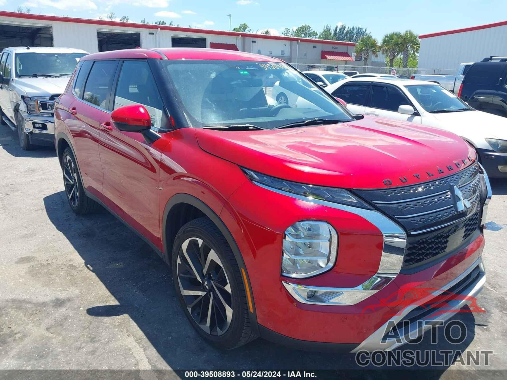 MITSUBISHI OUTLANDER 2023 - JA4J3UA85PZ061335