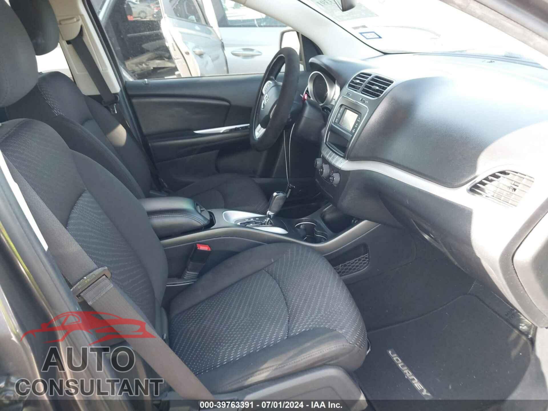 DODGE JOURNEY 2017 - 3C4PDCBB1HT564600