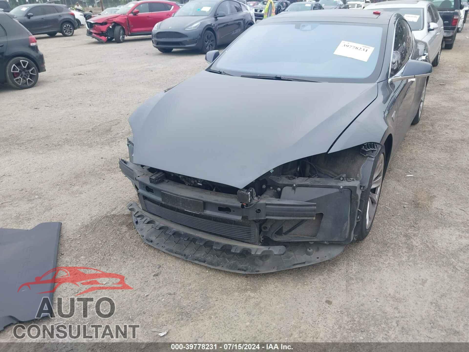 TESLA MODEL S 2016 - 5YJSA1E25GF144807
