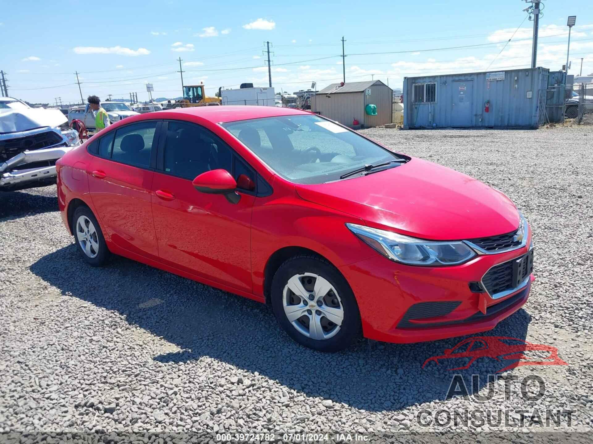 CHEVROLET CRUZE 2018 - 1G1BC5SM0J7243015