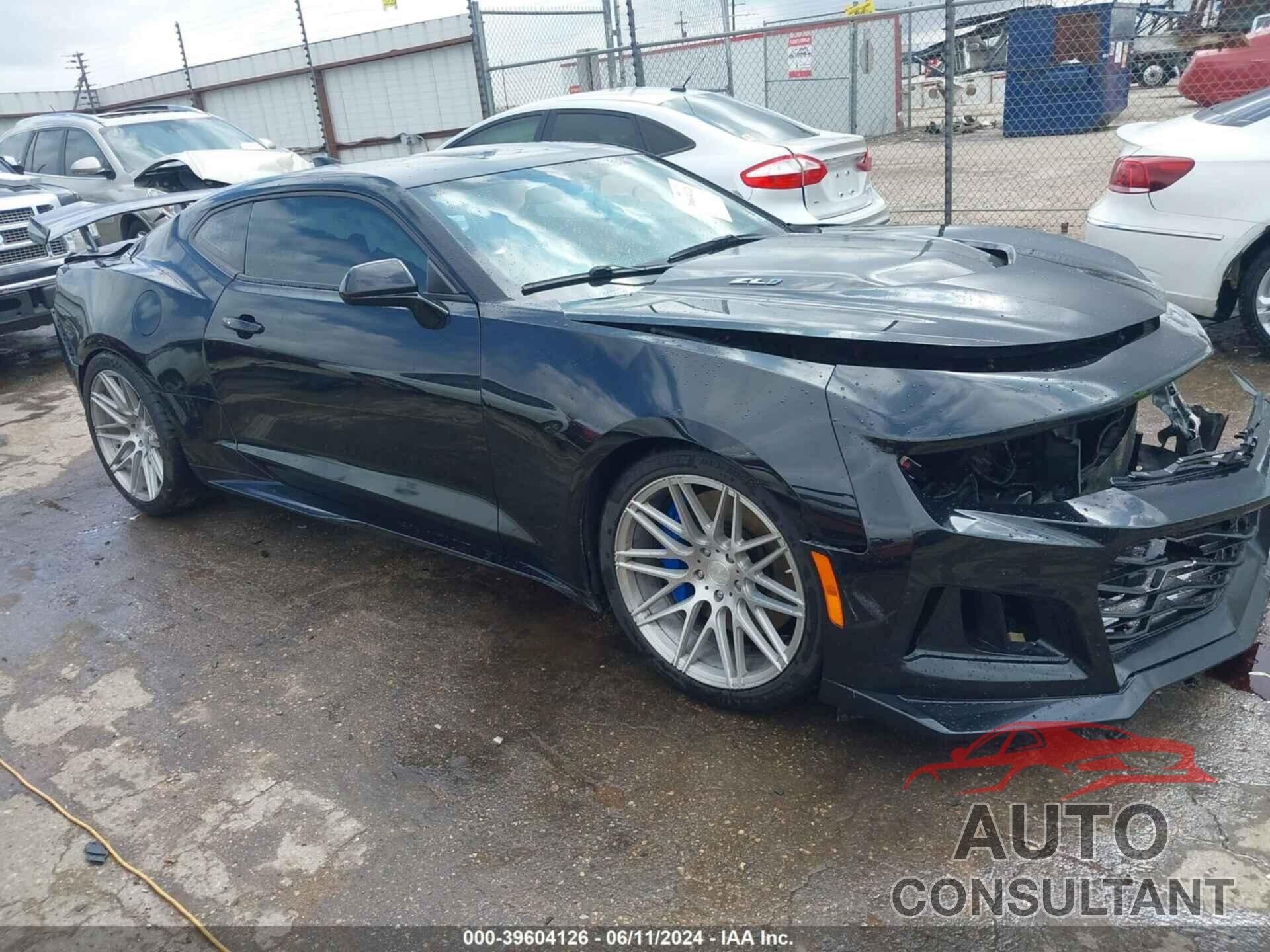 CHEVROLET CAMARO 2017 - 1G1FJ1R62H0196239