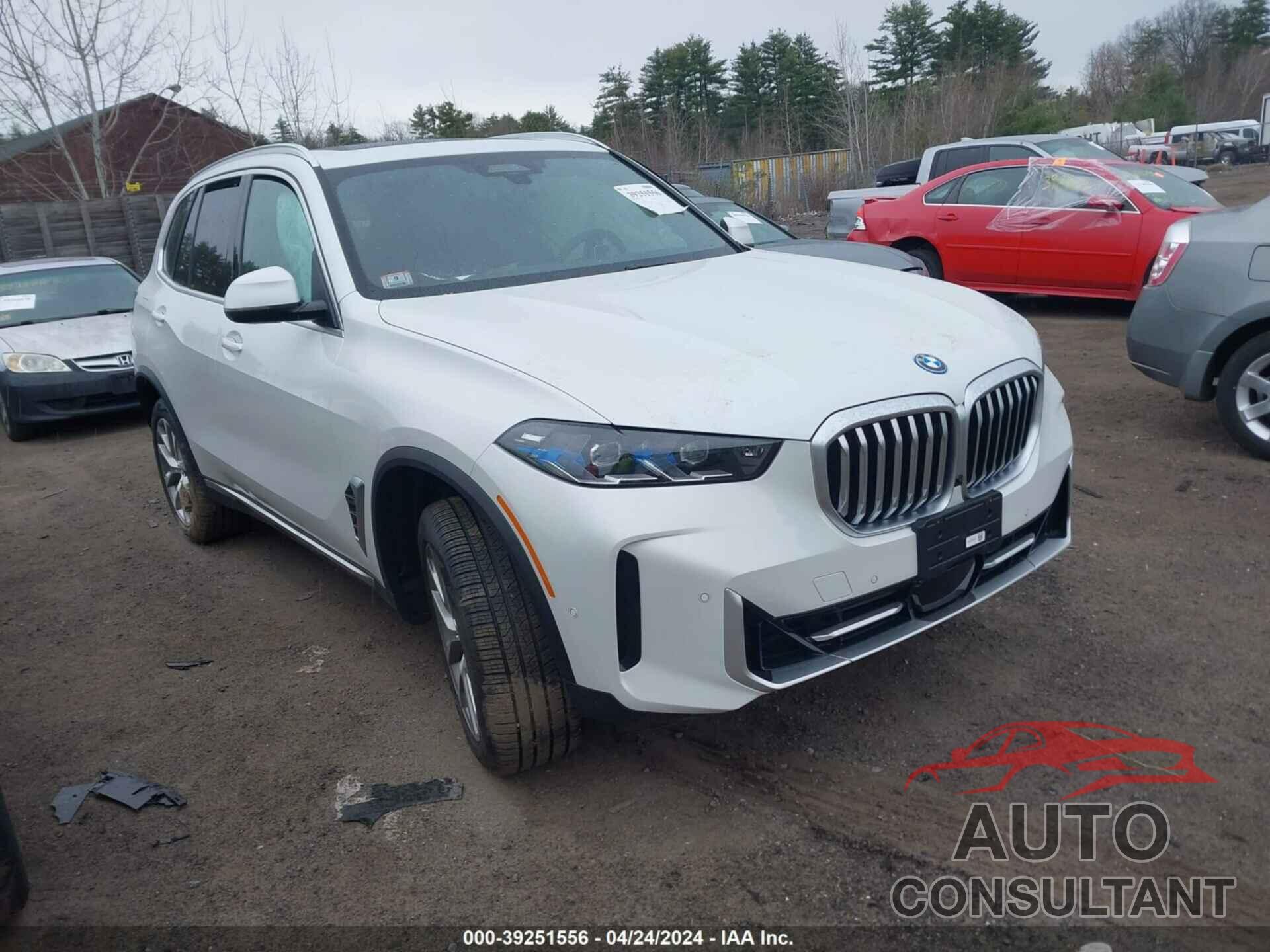 BMW X5 PHEV 2024 - 5UX43EU02R9T48311