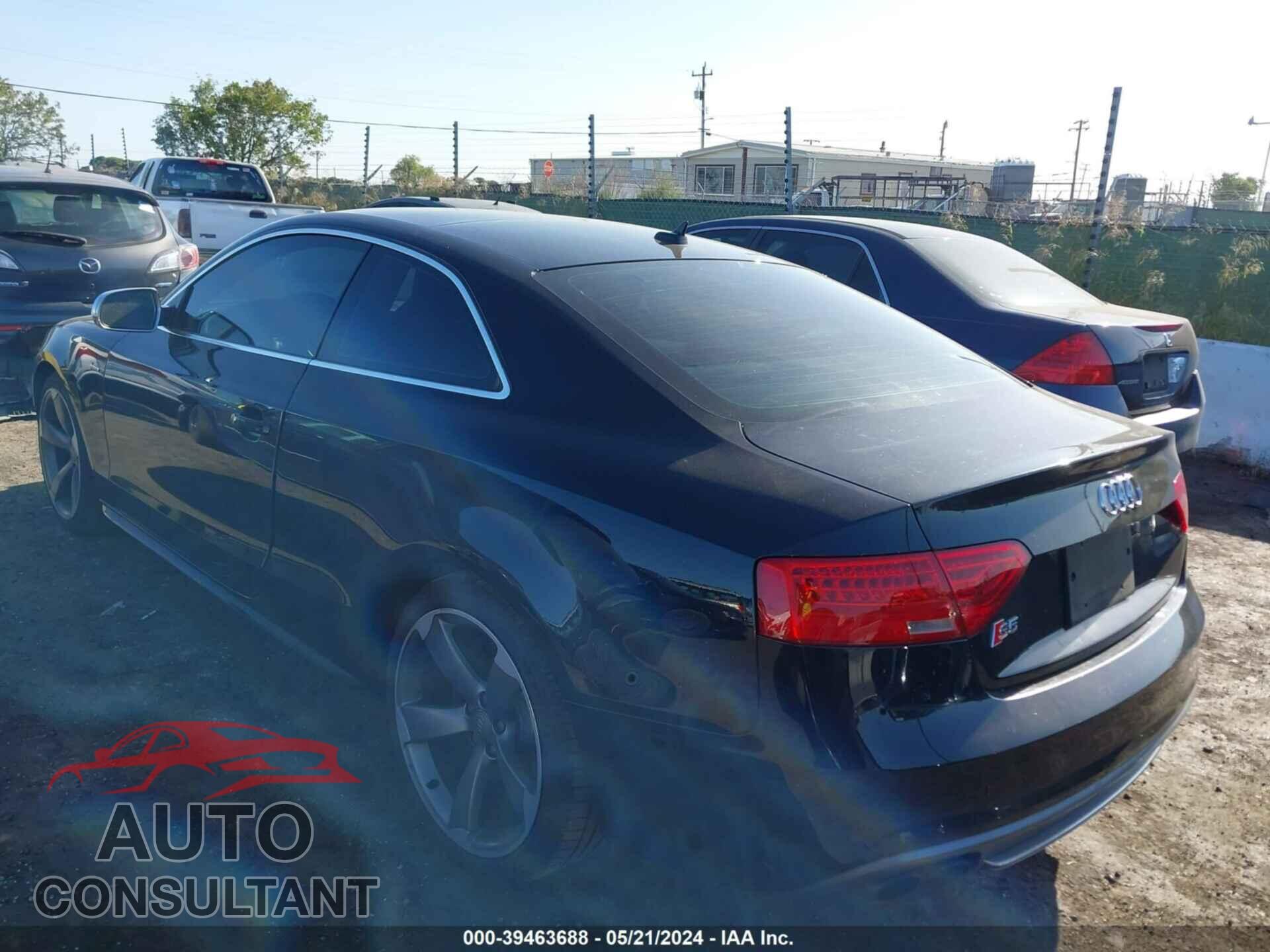 AUDI S5 2014 - WAUCGAFR0EA005332