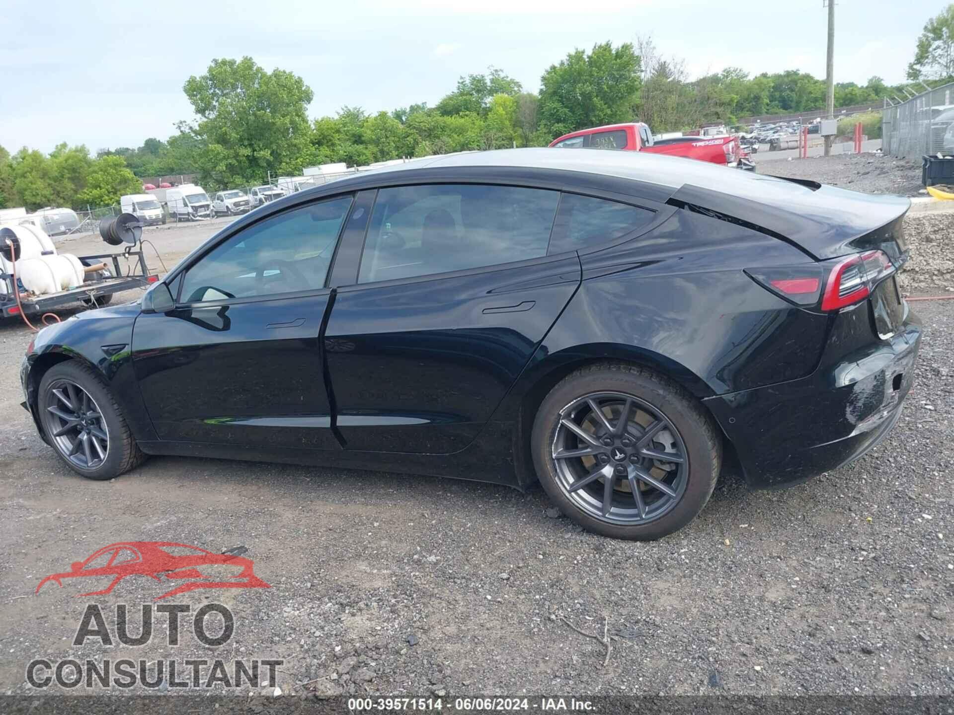 TESLA MODEL 3 2021 - 5YJ3E1EA3MF031790