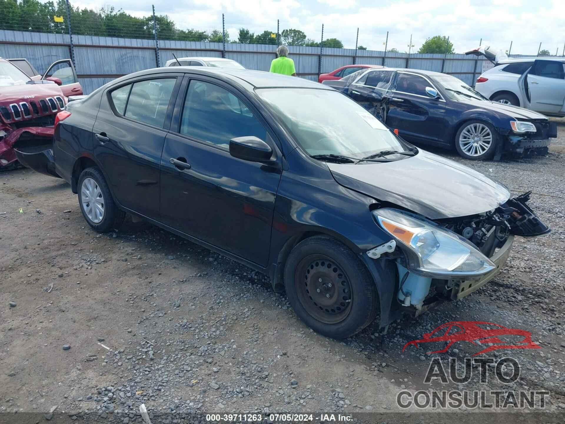 NISSAN VERSA 2016 - 3N1CN7APXGL900956