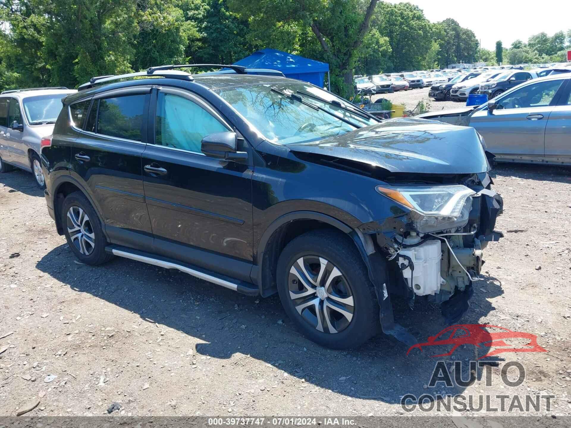 TOYOTA RAV4 2018 - 2T3BFREV2JW783707