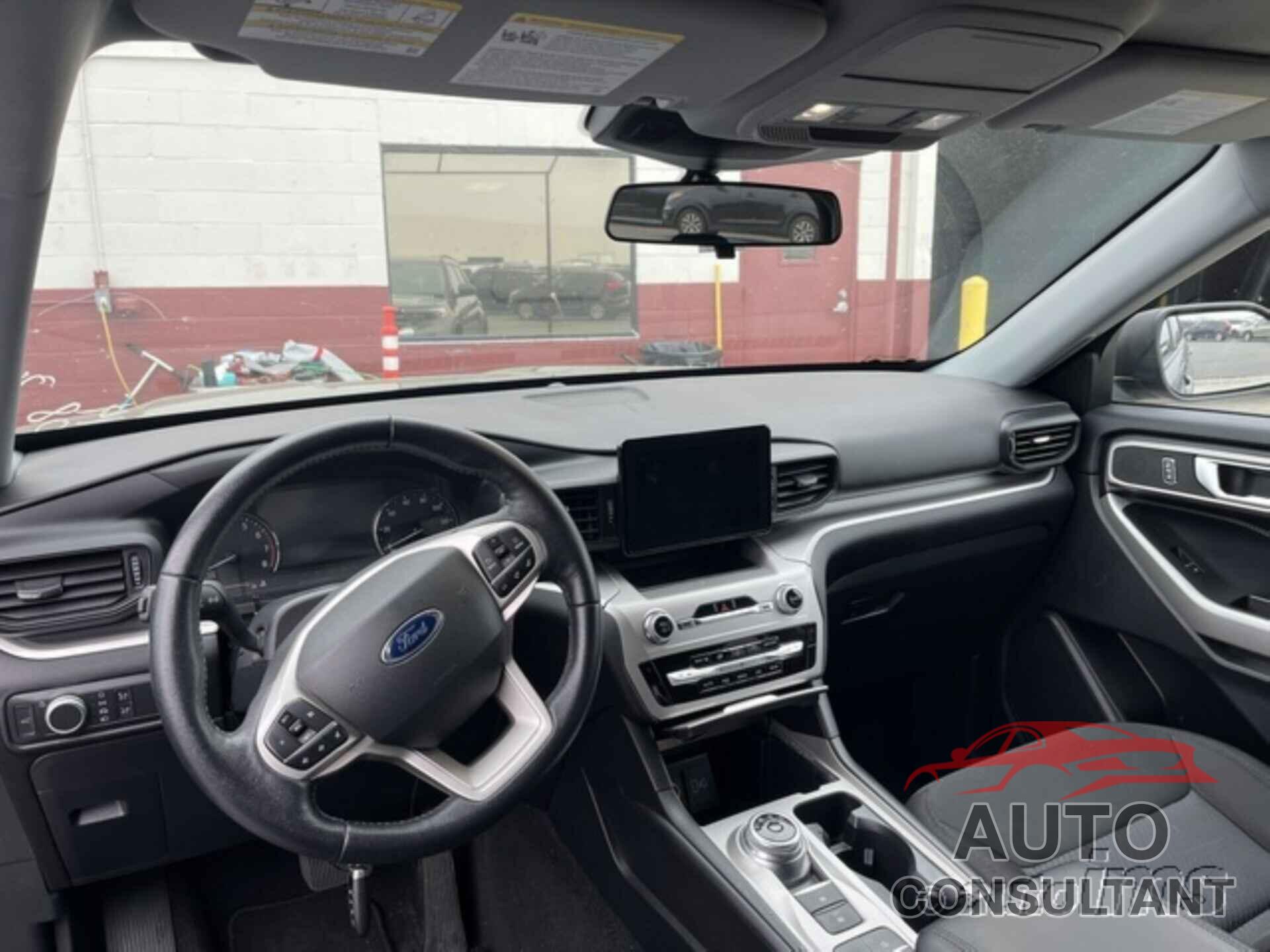 FORD EXPLORER 2022 - 1FMSK7DH8NGA07963