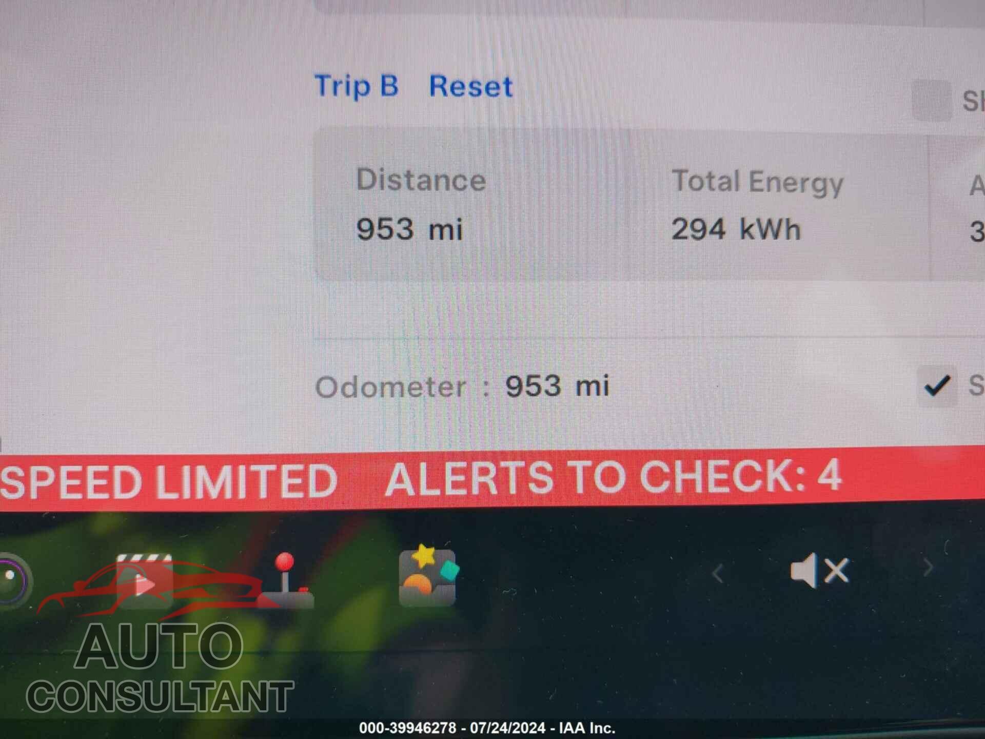 TESLA MODEL 3 2024 - 5YJ3E1EBXRF717079