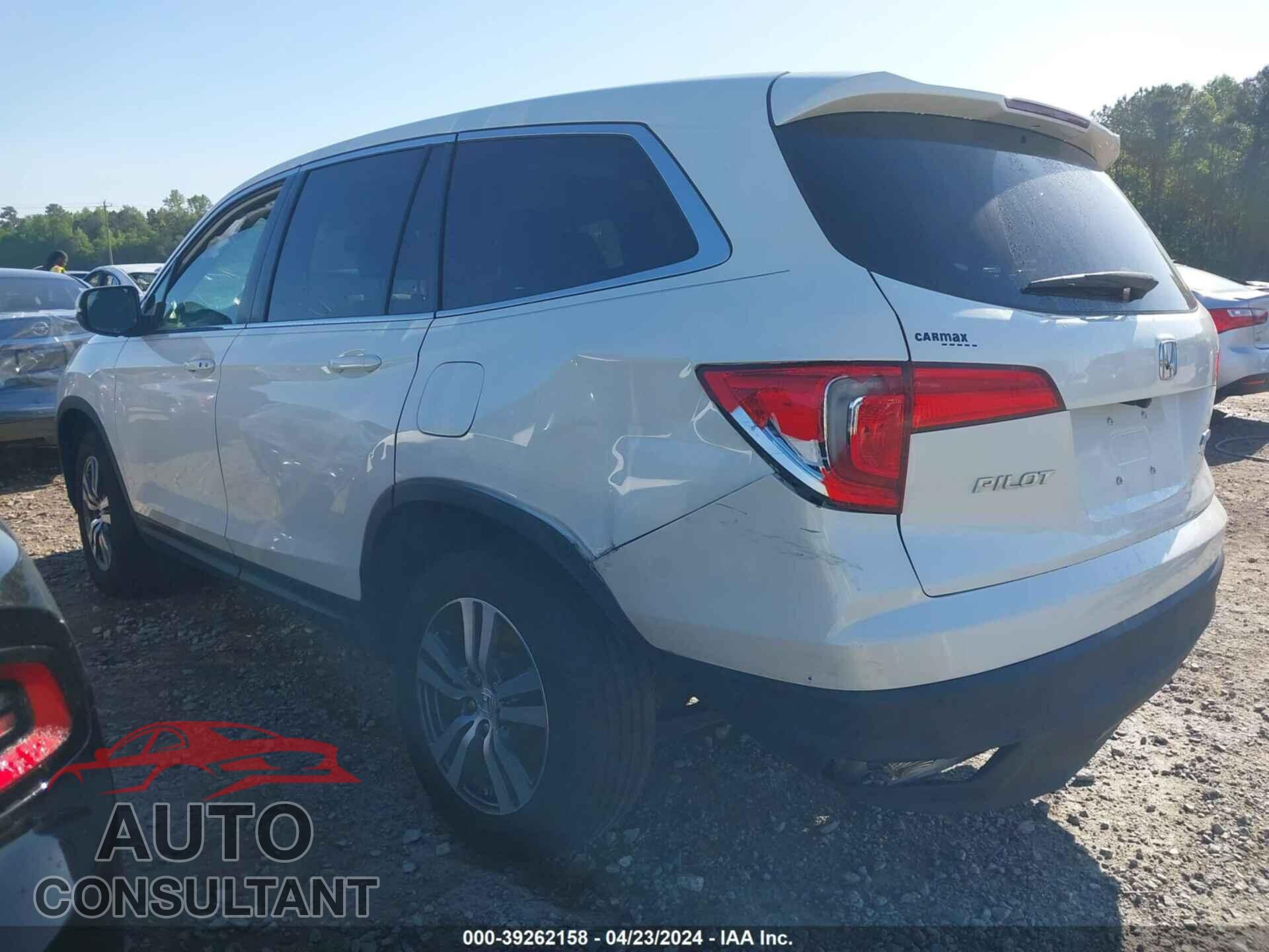 HONDA PILOT 2017 - 5FNYF6H56HB097674