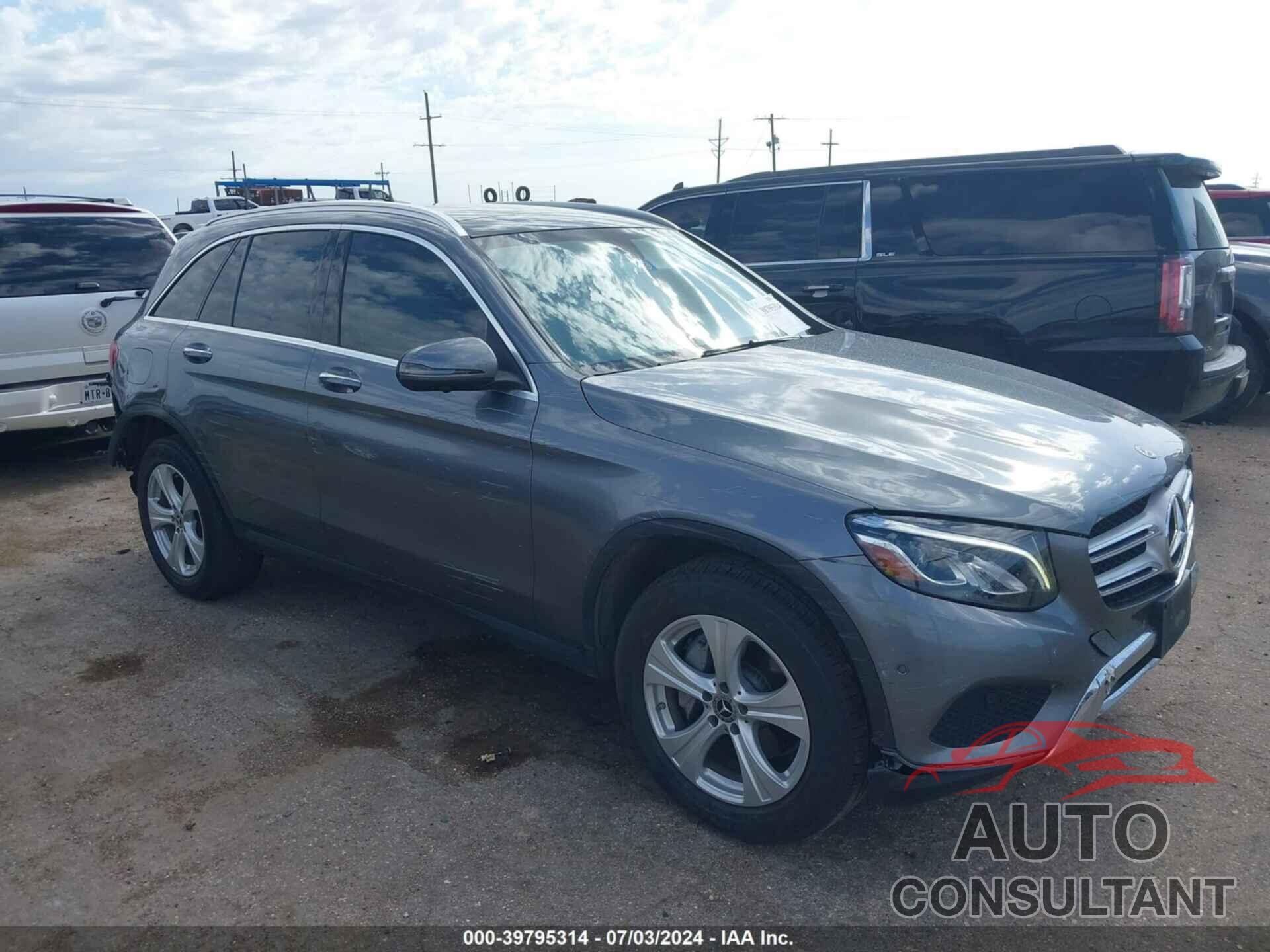 MERCEDES-BENZ GLC 300 2018 - WDC0G4JB4JV050658