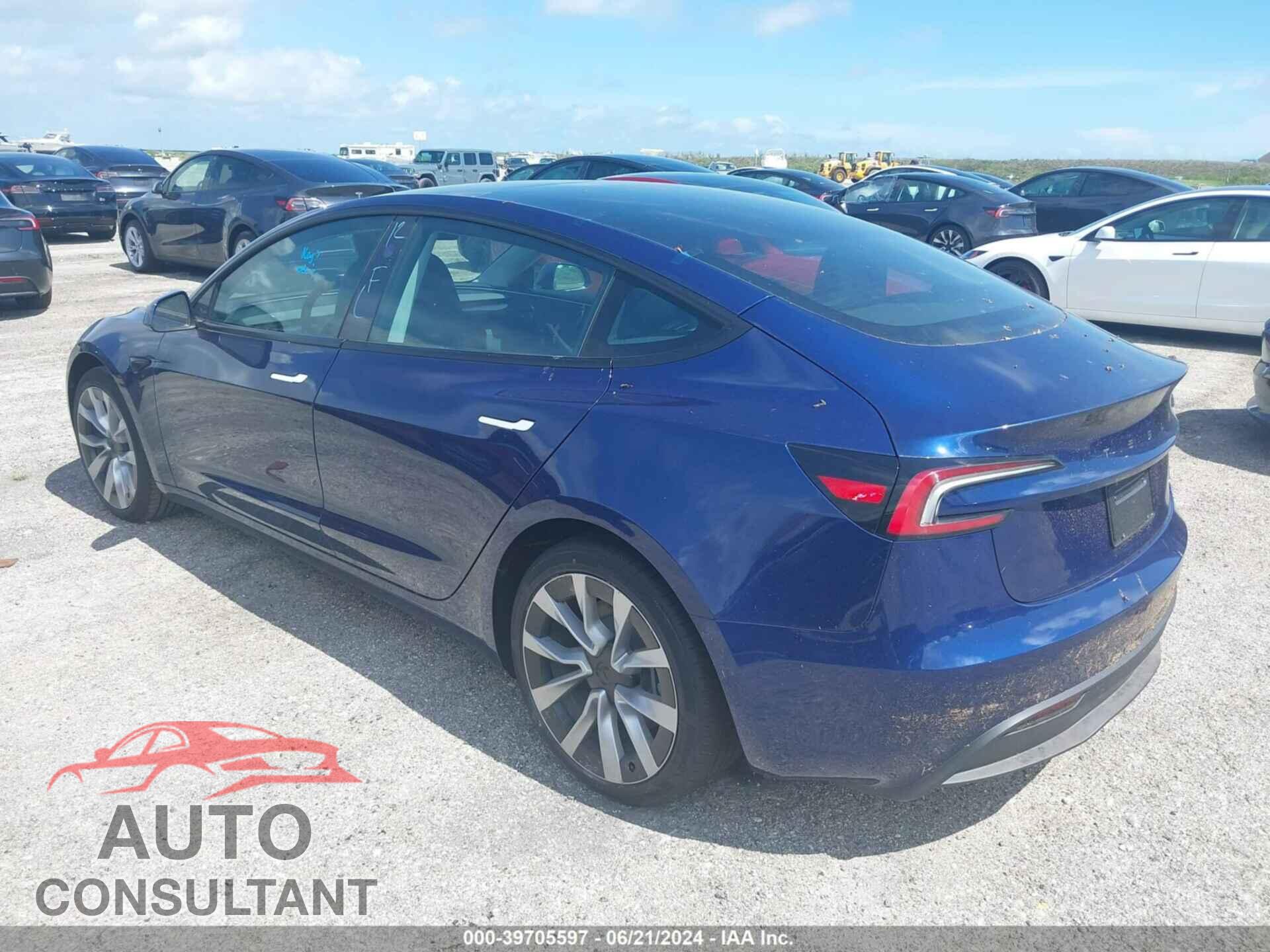 TESLA MODEL 3 2024 - 5YJ3E1EA7RF765503