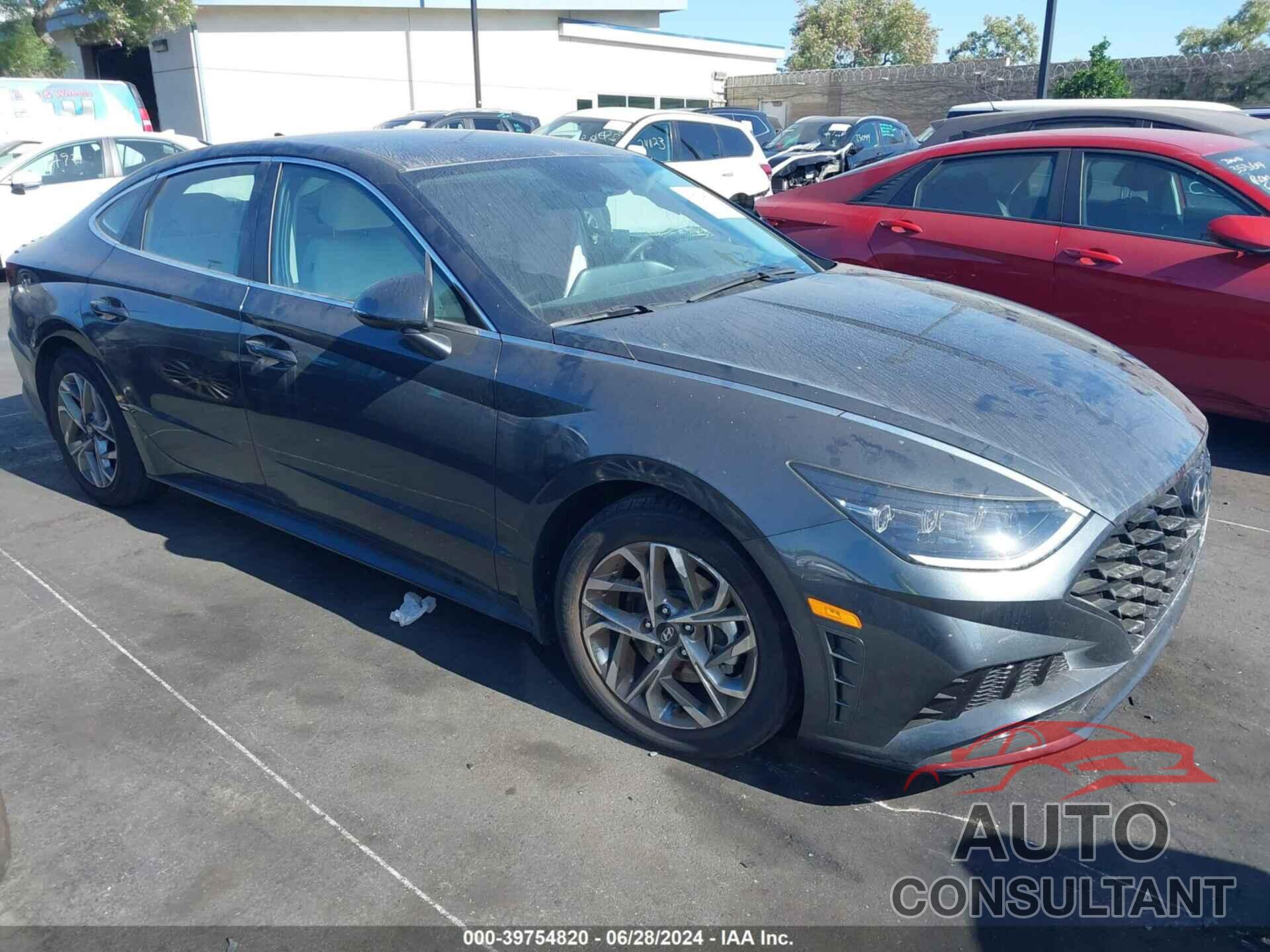 HYUNDAI SONATA 2023 - KMHL64JA1PA318185