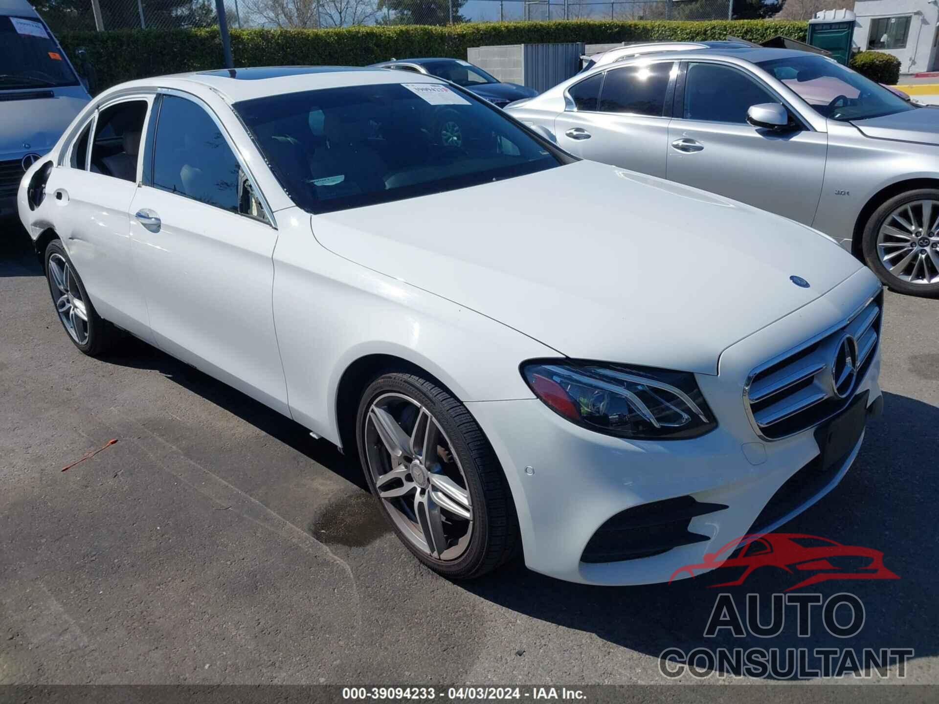 MERCEDES-BENZ E 300 2017 - WDDZF4JB1HA067165