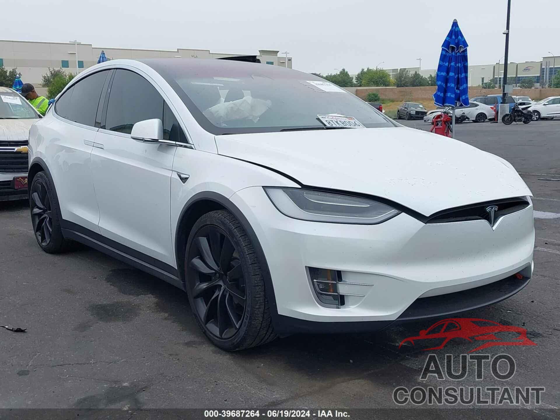 TESLA MODEL X 2021 - 5YJXCBE21MF320351