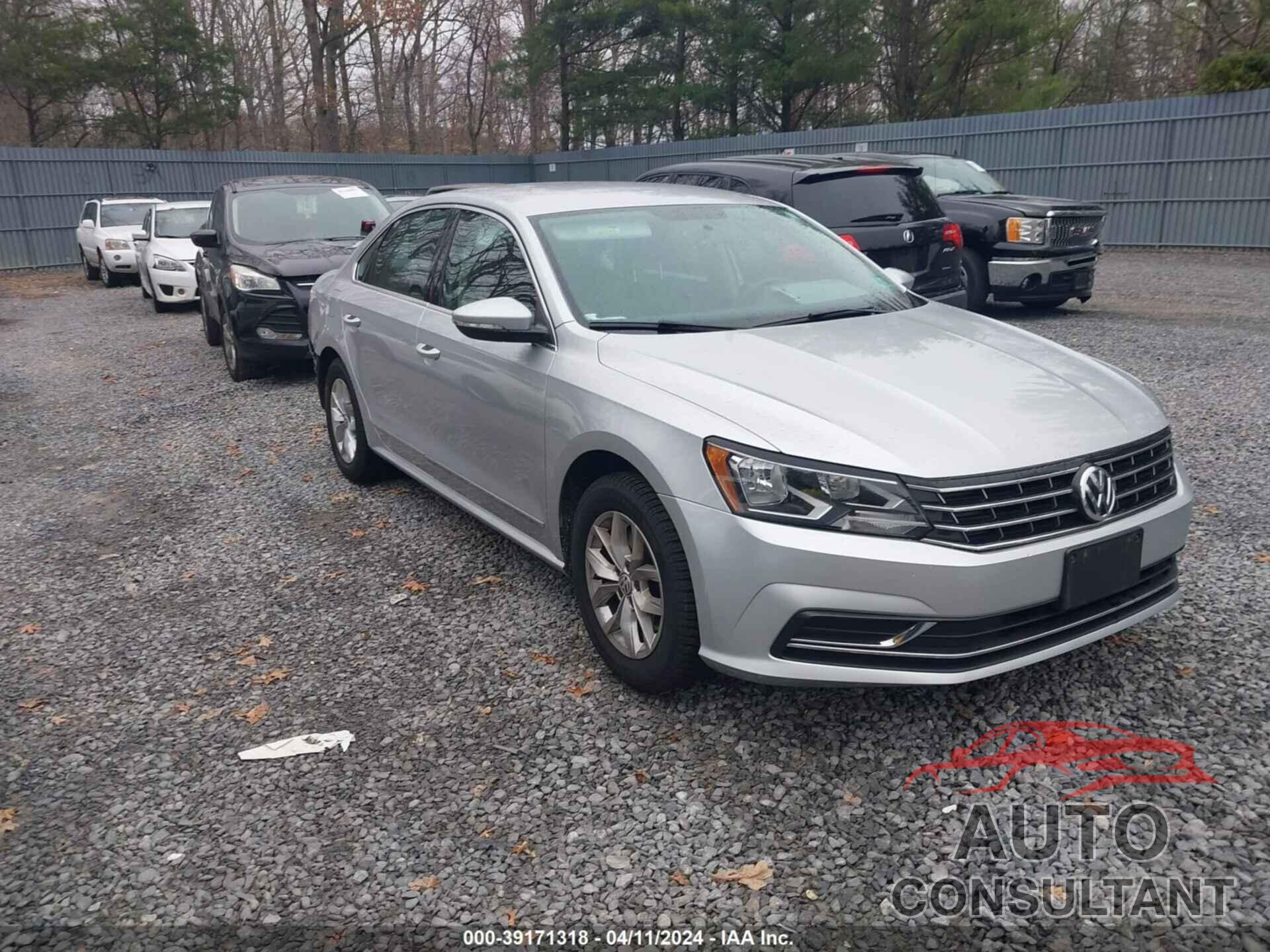 VOLKSWAGEN PASSAT 2016 - 1VWAT7A33GC017622