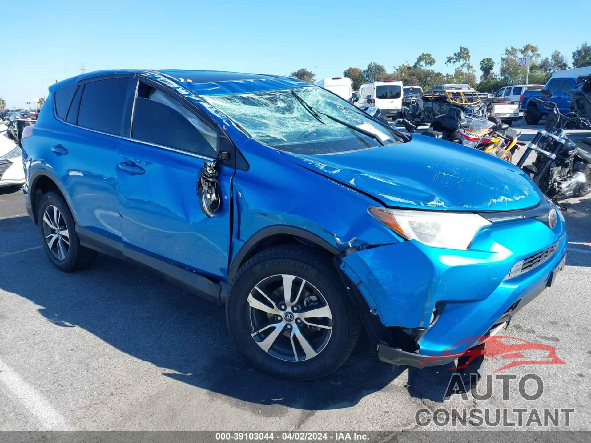 TOYOTA RAV4 2018 - JTMWFREV6JJ732615