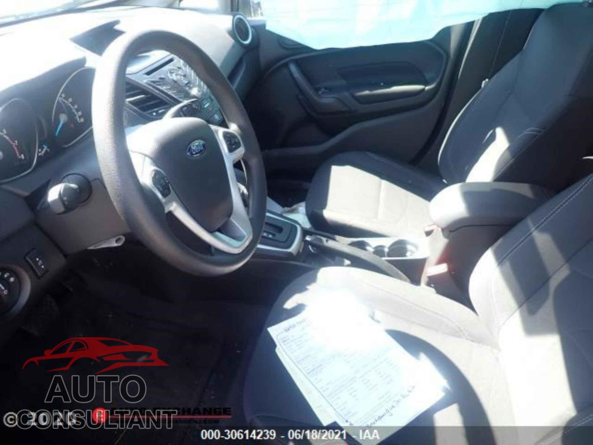 FORD FIESTA 2017 - 3FADP4BJ5HM149478