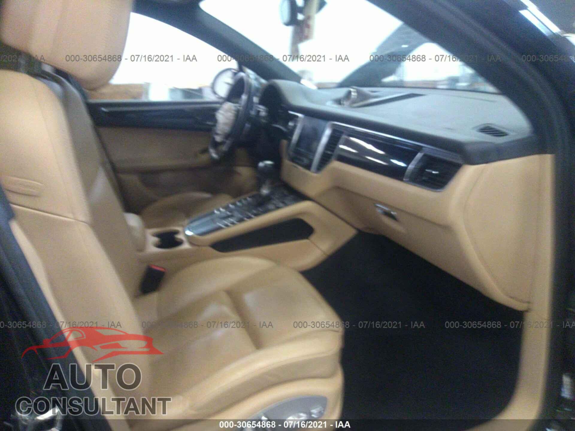 PORSCHE MACAN 2017 - WP1AB2A55HLB10359