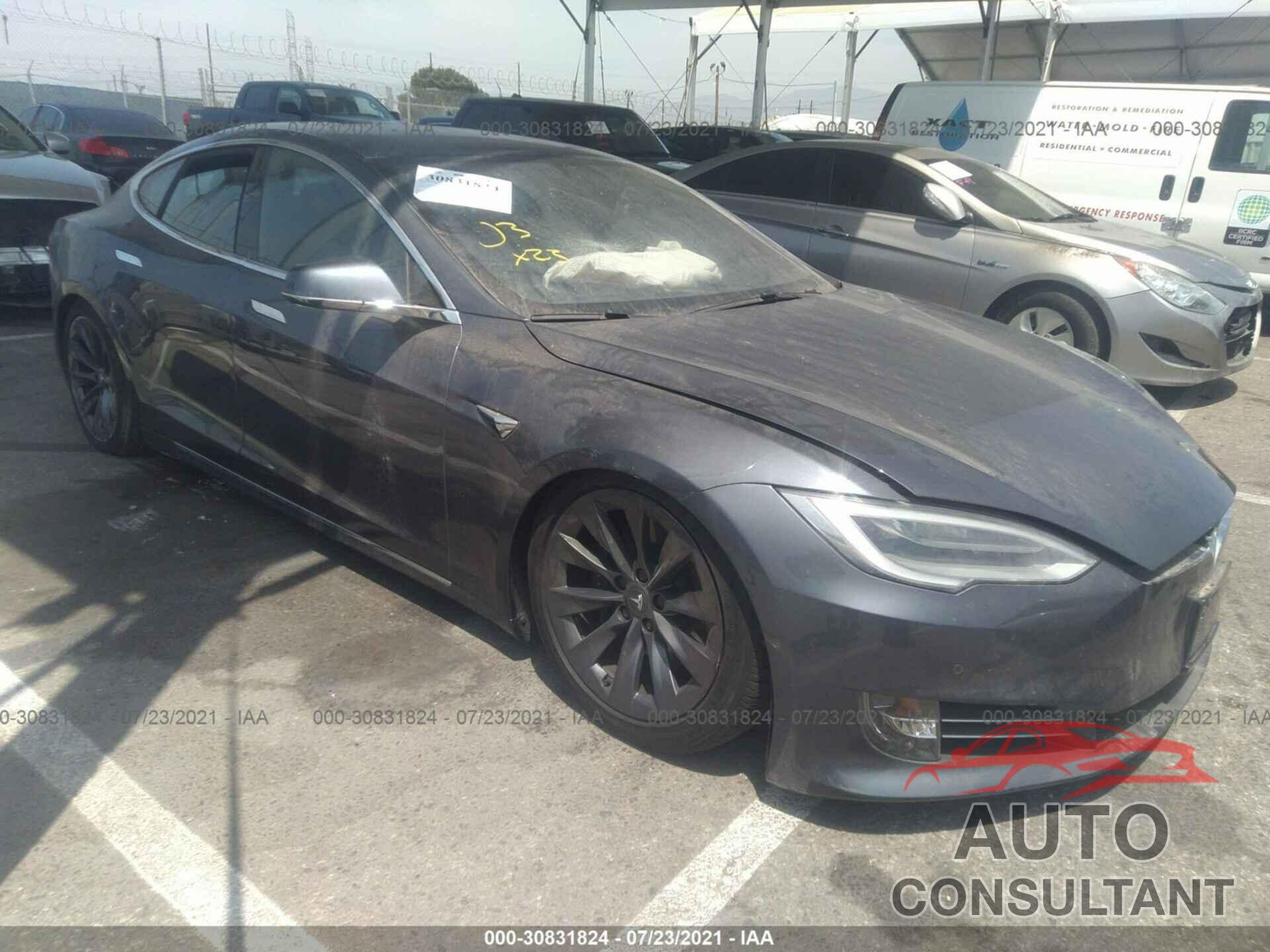 TESLA MODEL S 2020 - 5YJSA1E29LF400232