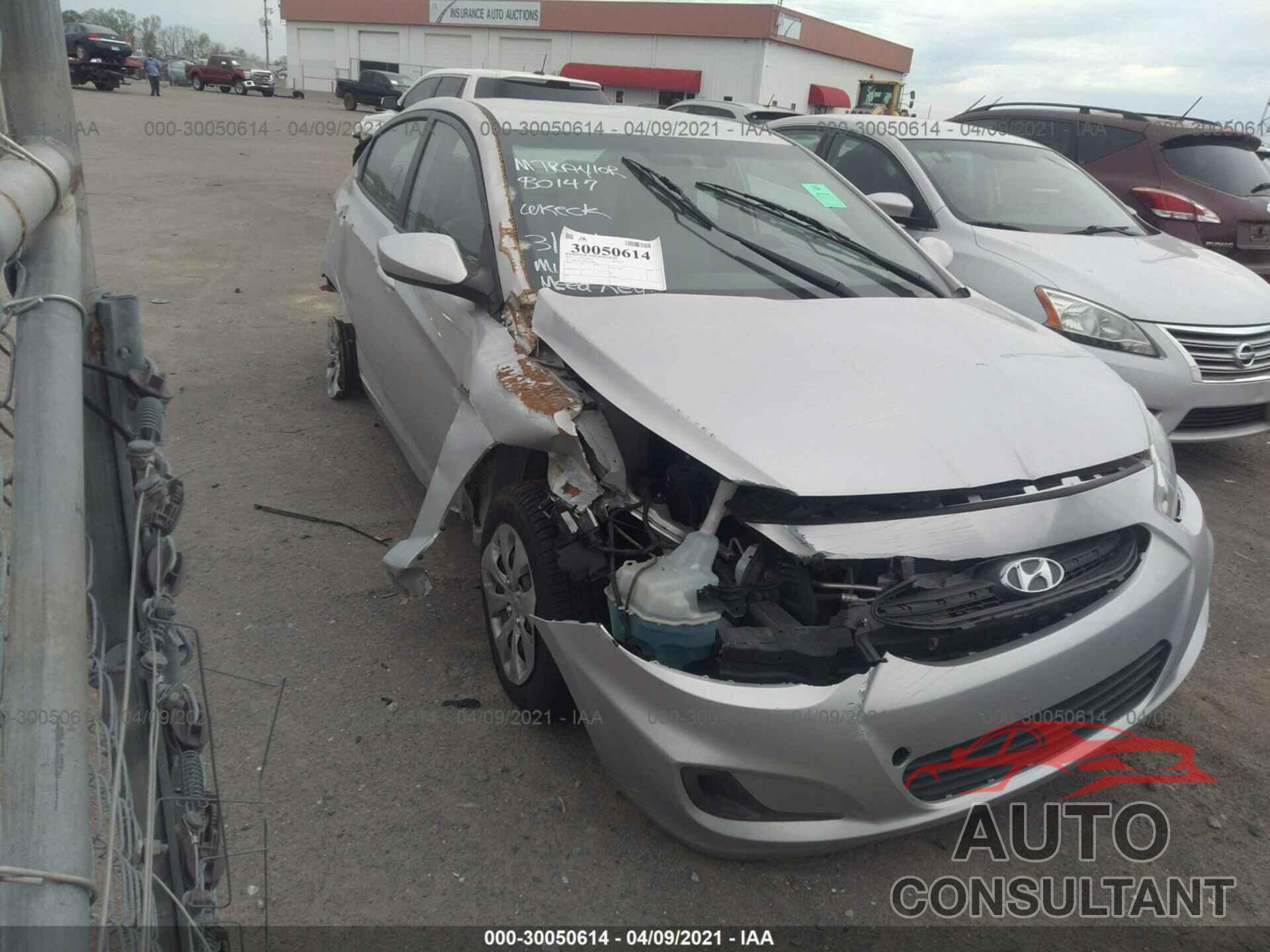 HYUNDAI ACCENT 2016 - KMHCT4AE8GU969405