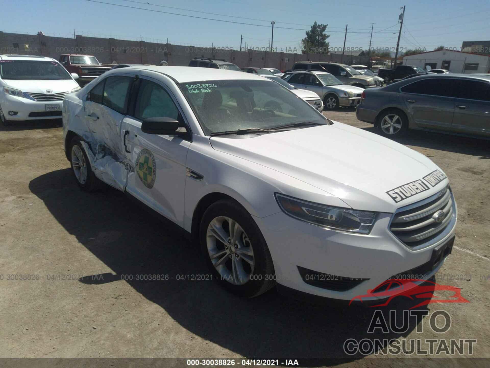 FORD TAURUS 2018 - 1FAHP2D85JG115959