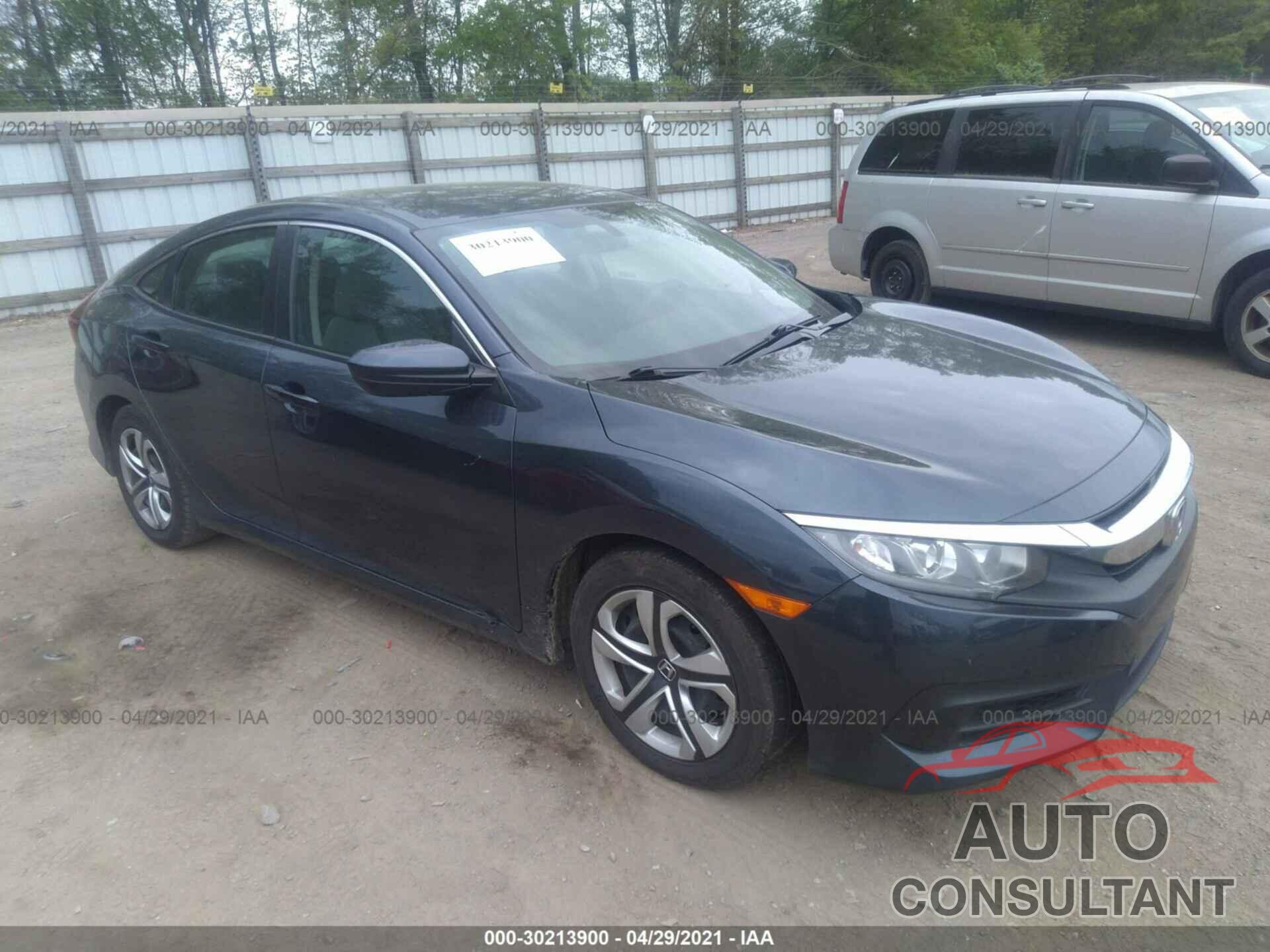 HONDA CIVIC SEDAN 2018 - 19XFC2F59JE024211