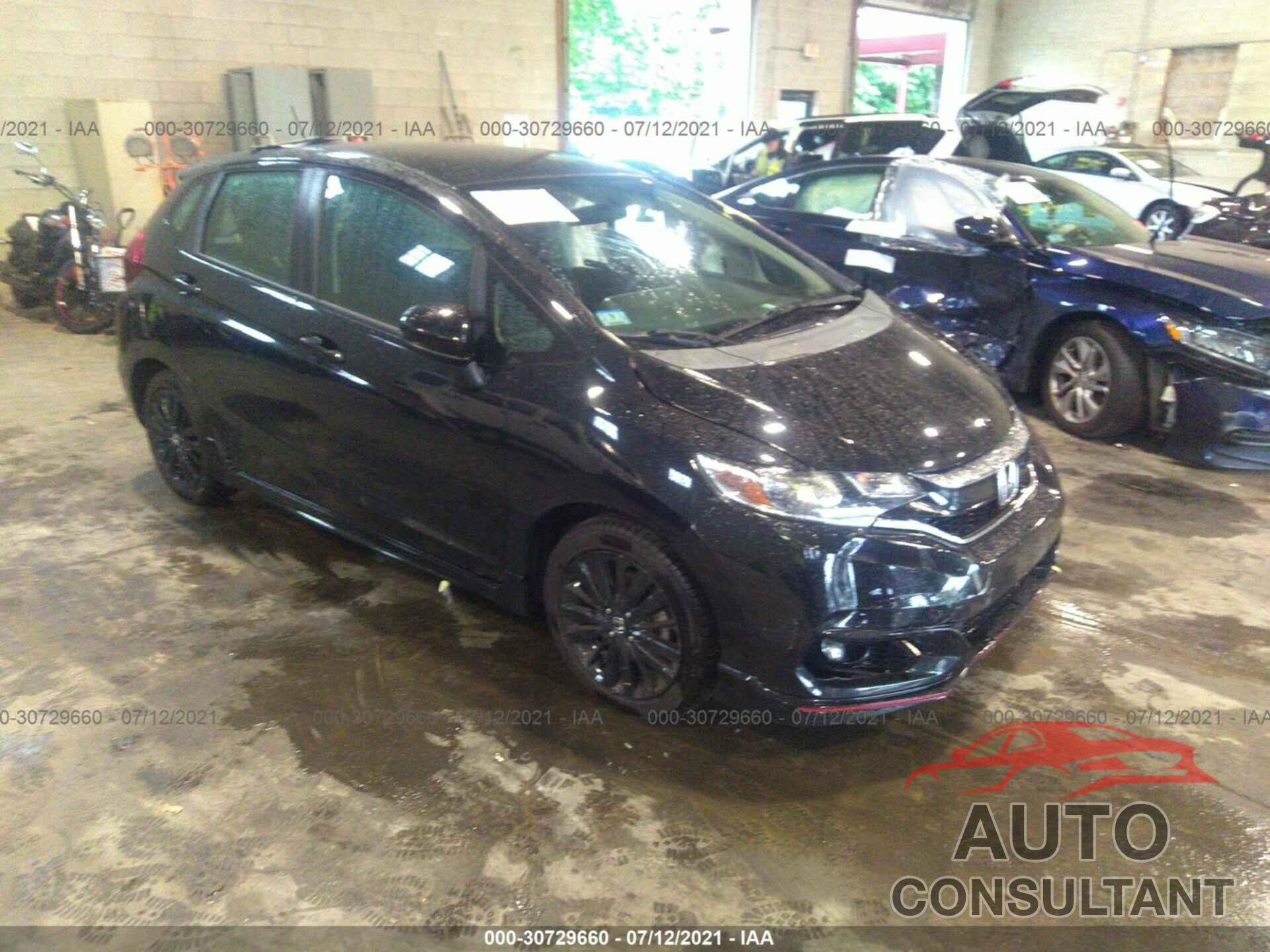 HONDA FIT 2018 - 3HGGK5H64JM719198