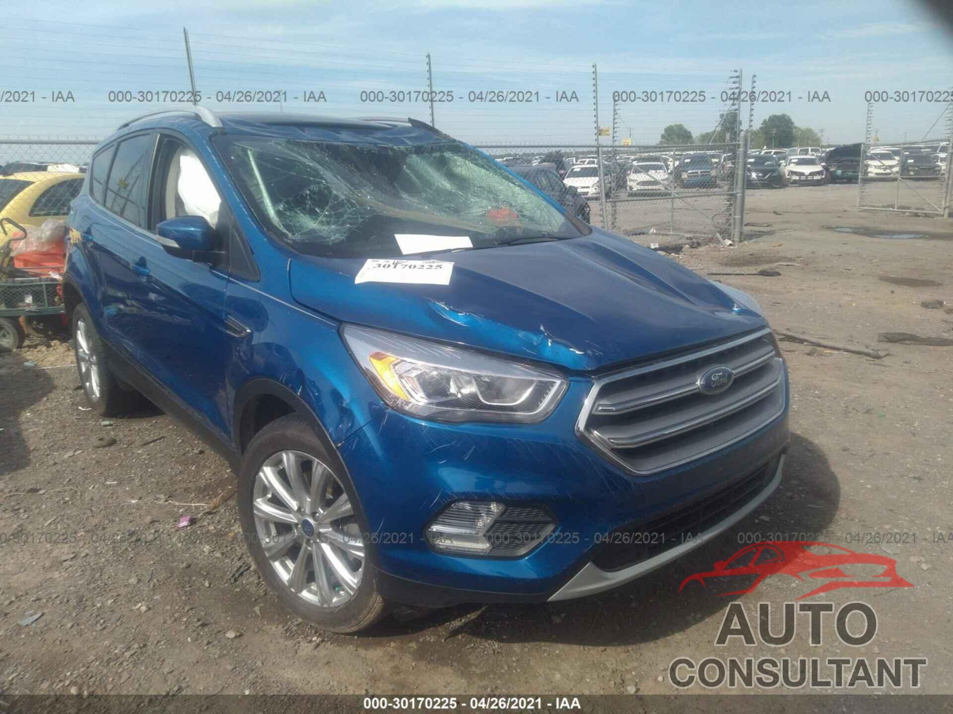 FORD ESCAPE 2017 - 1FMCU9JD8HUC86798