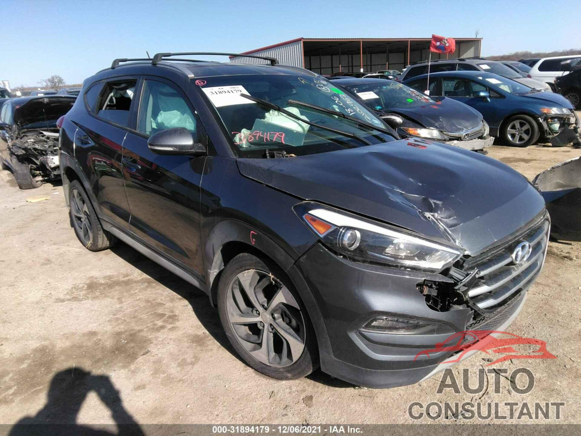 HYUNDAI TUCSON 2017 - KM8J33A24HU405985