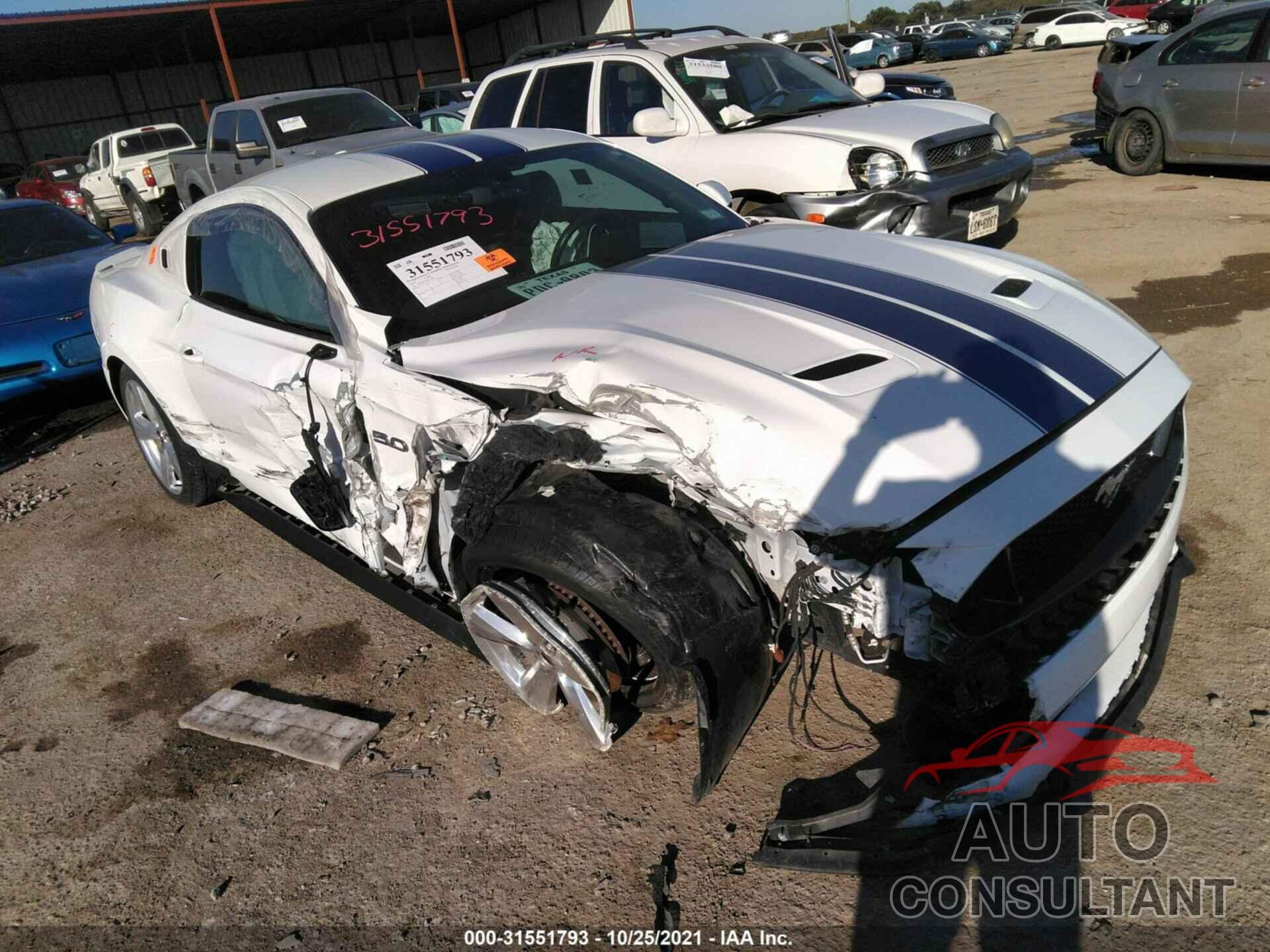 FORD MUSTANG 2018 - 1FA6P8CFXJ5175600