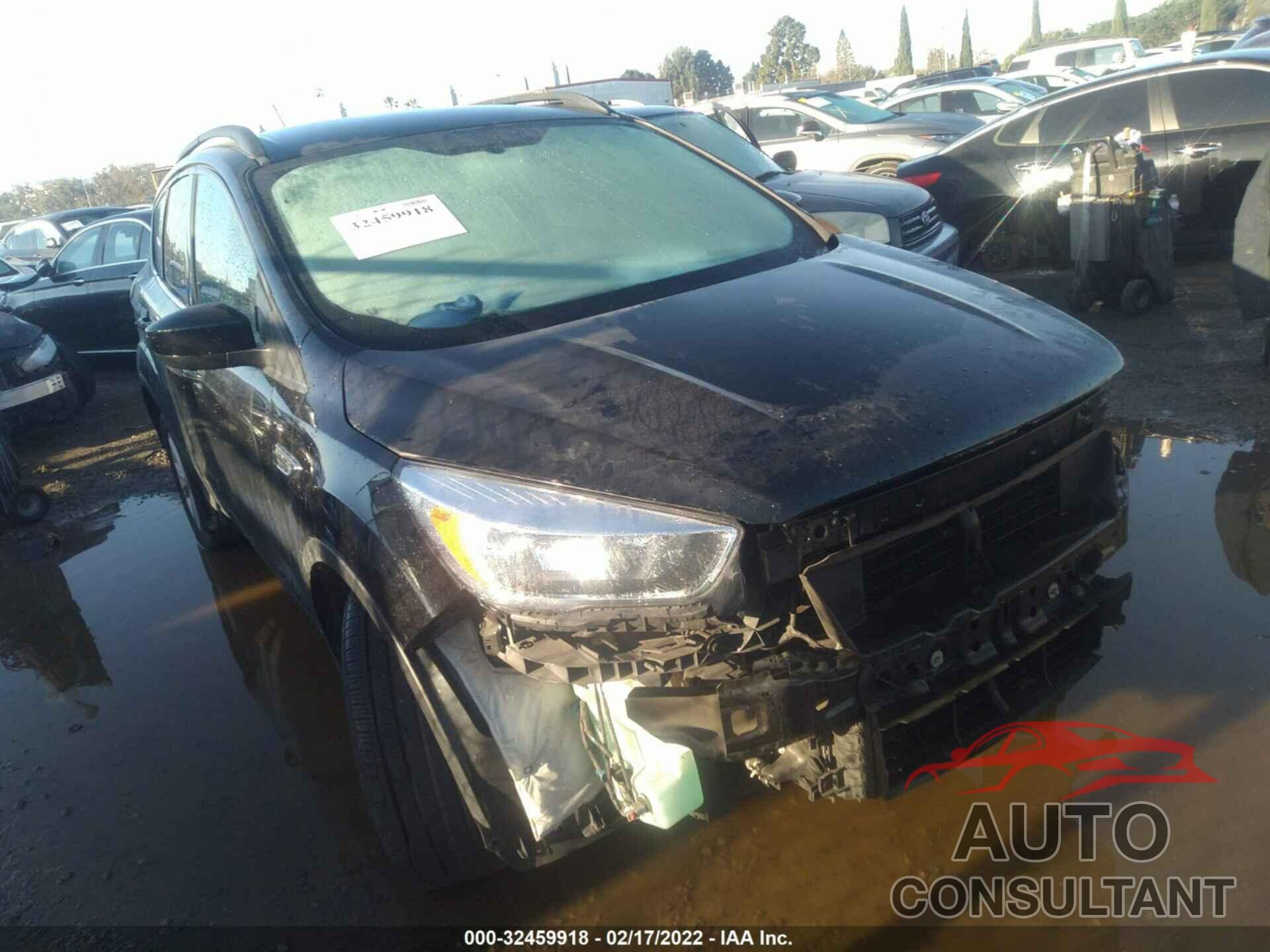 FORD ESCAPE 2018 - 1FMCU0GD1JUB14072