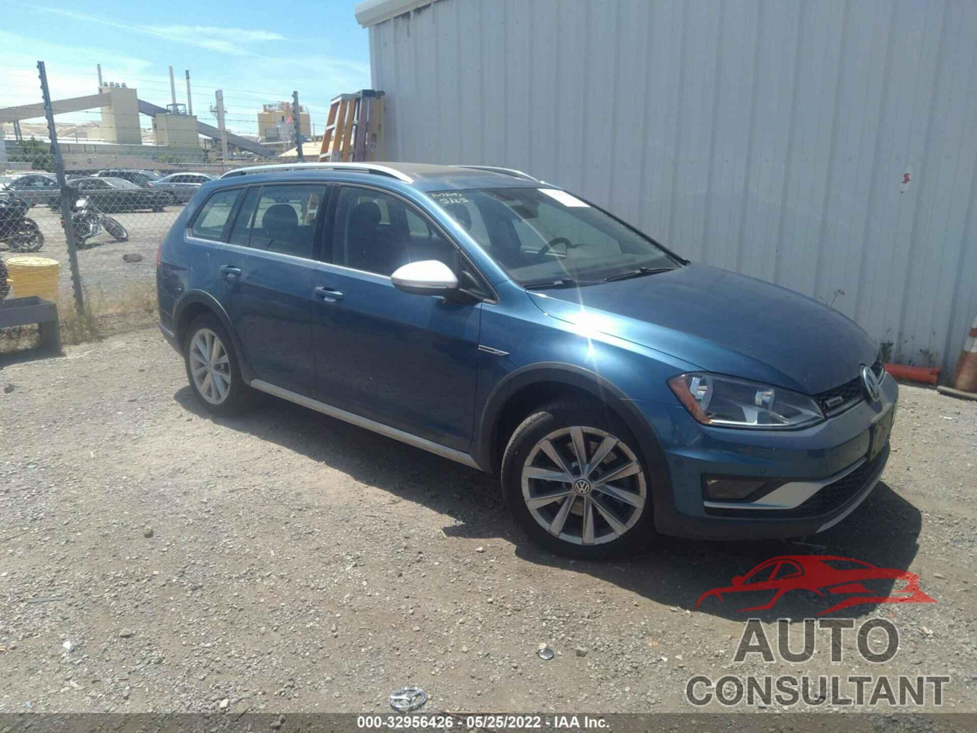 VOLKSWAGEN GOLF ALLTRACK 2017 - 3VWH17AU6HM544695