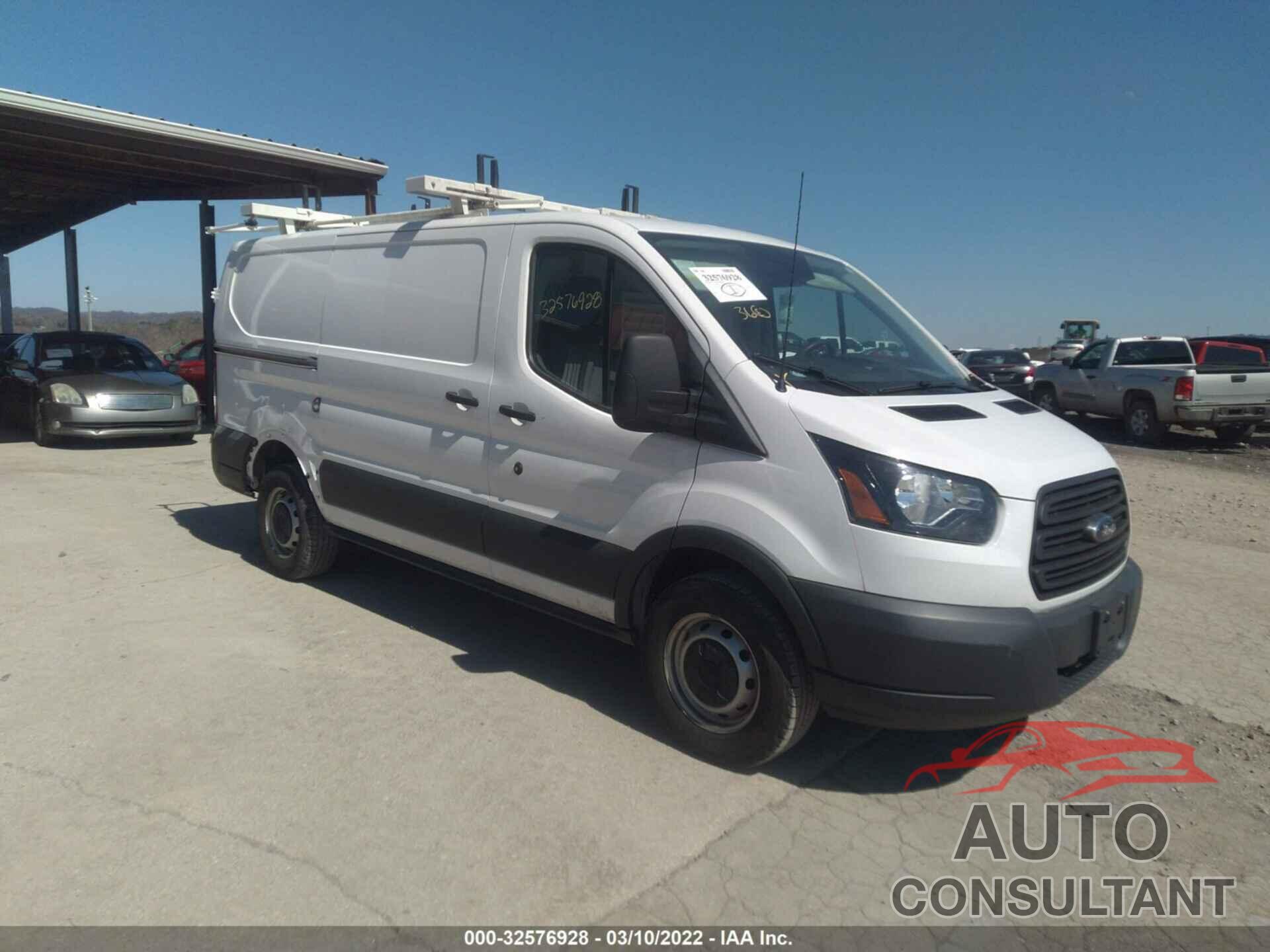 FORD TRANSIT VAN 2018 - 1FTYR1YM3JKB16224