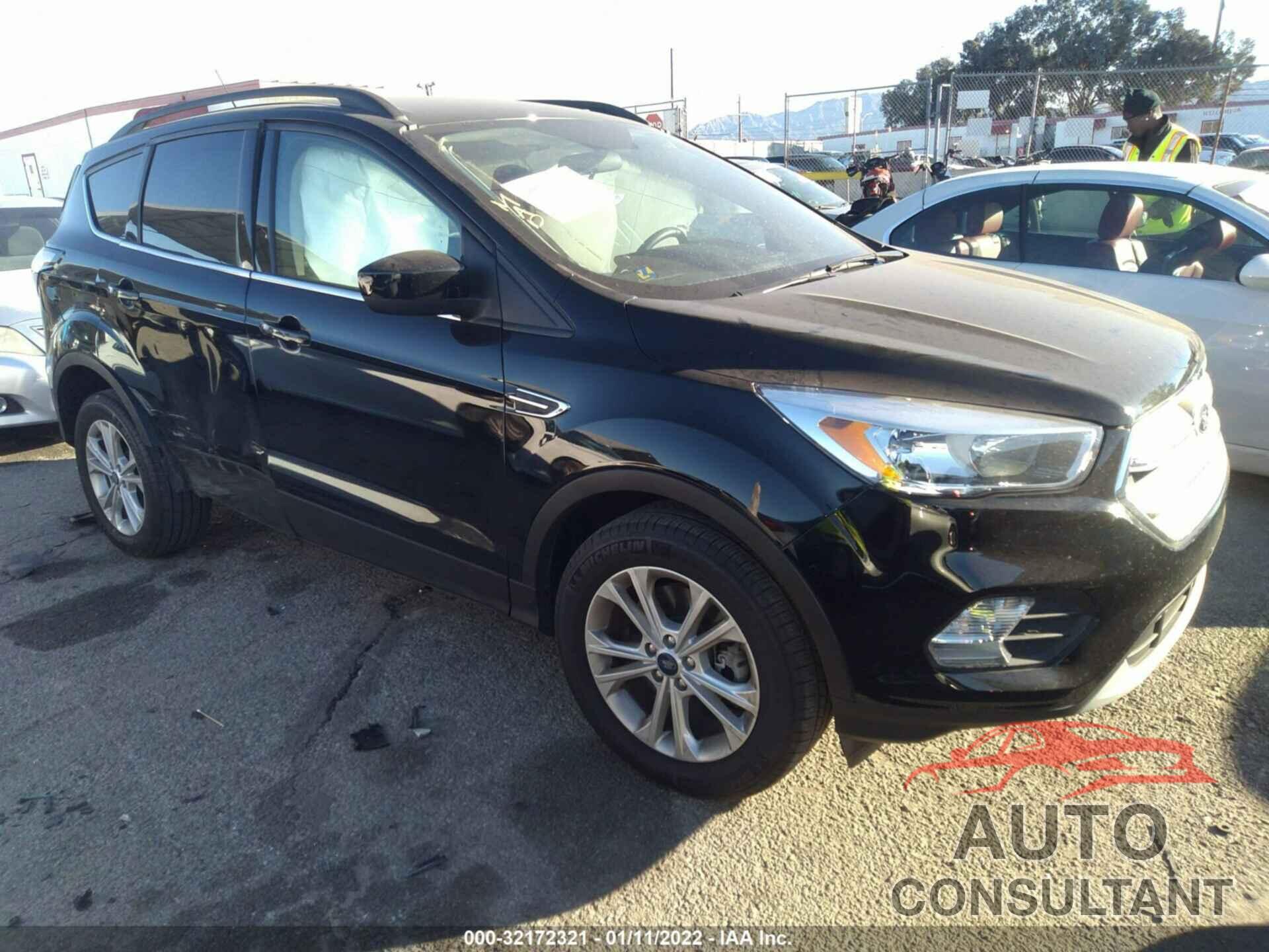 FORD ESCAPE 2018 - 1FMCU9GDXJUC33839
