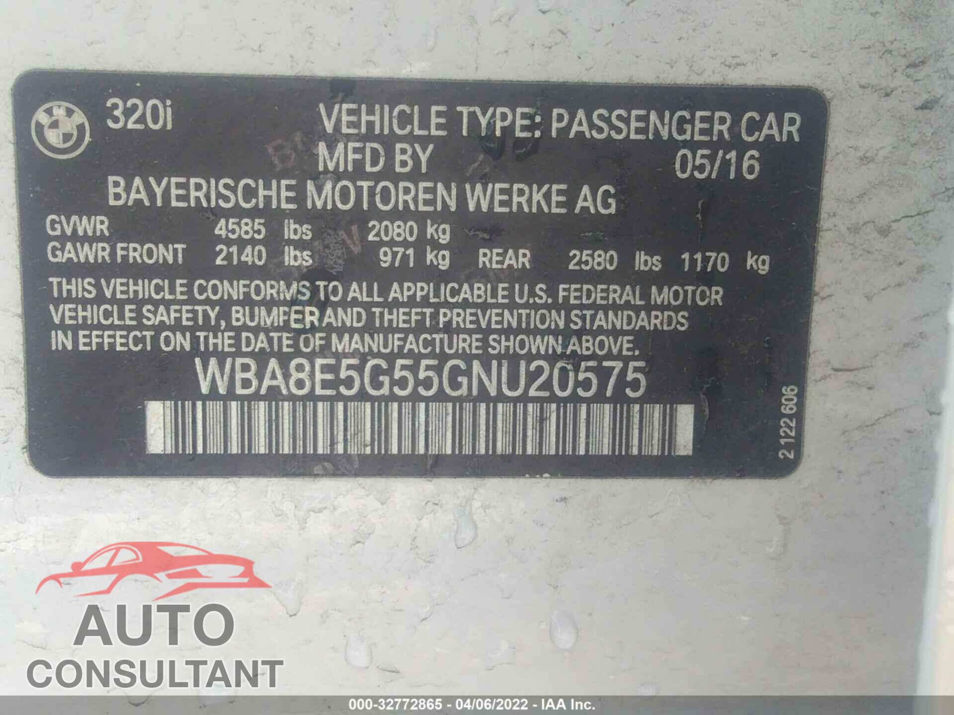 BMW 3 SERIES 2016 - WBA8E5G55GNU20575