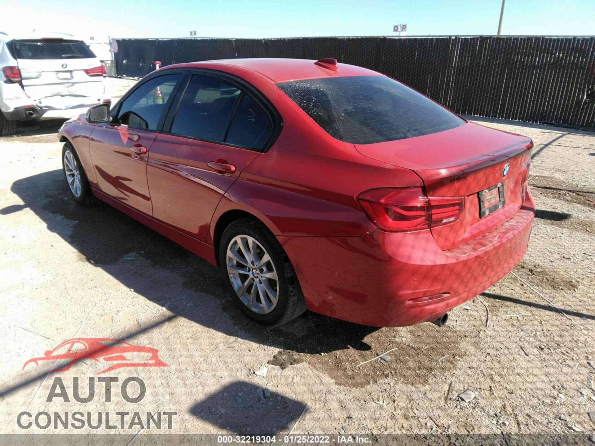 BMW 3 SERIES 2016 - WBA8E1G55GNU10797