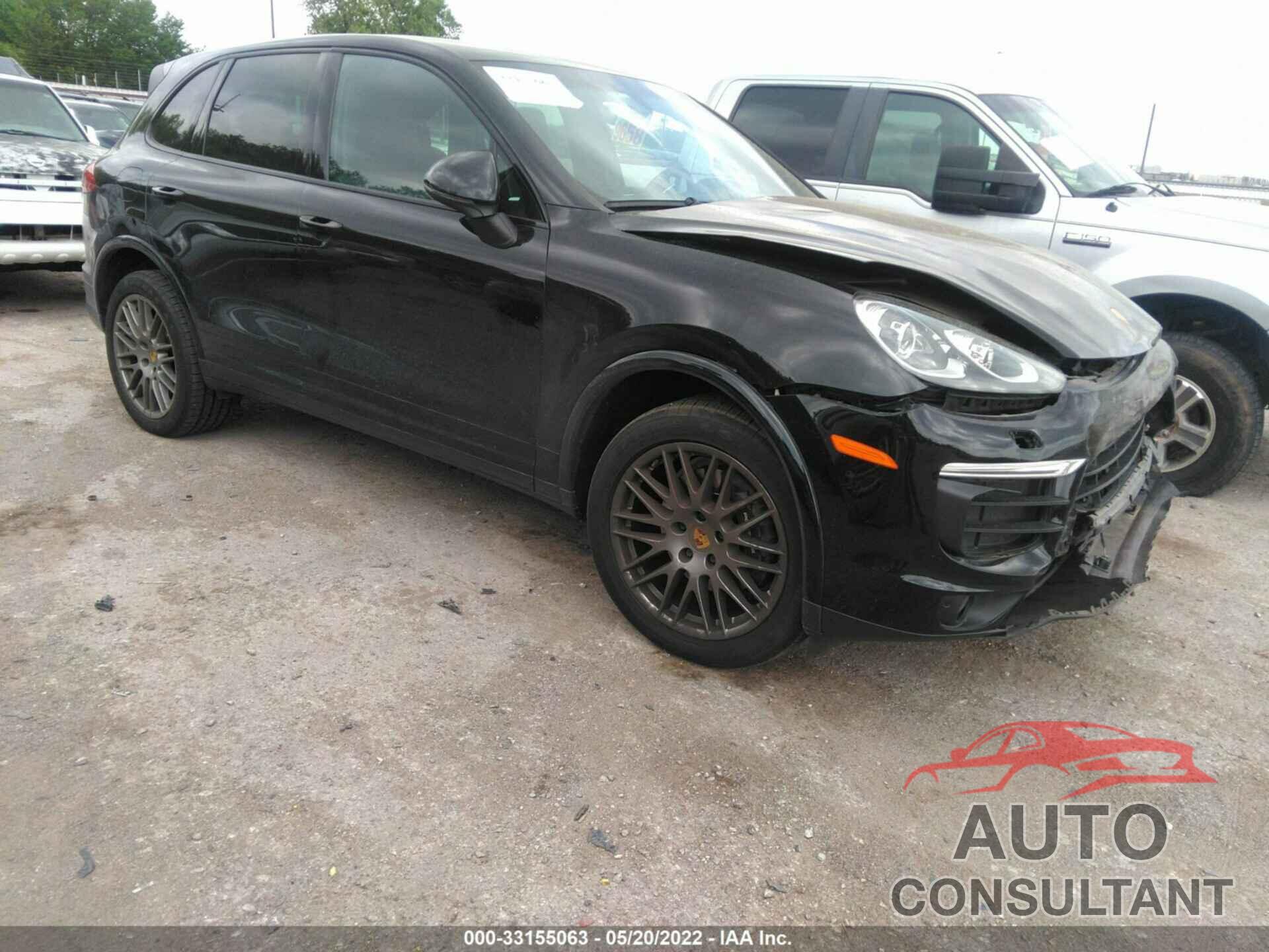 PORSCHE CAYENNE 2017 - WP1AA2A25HKA80195