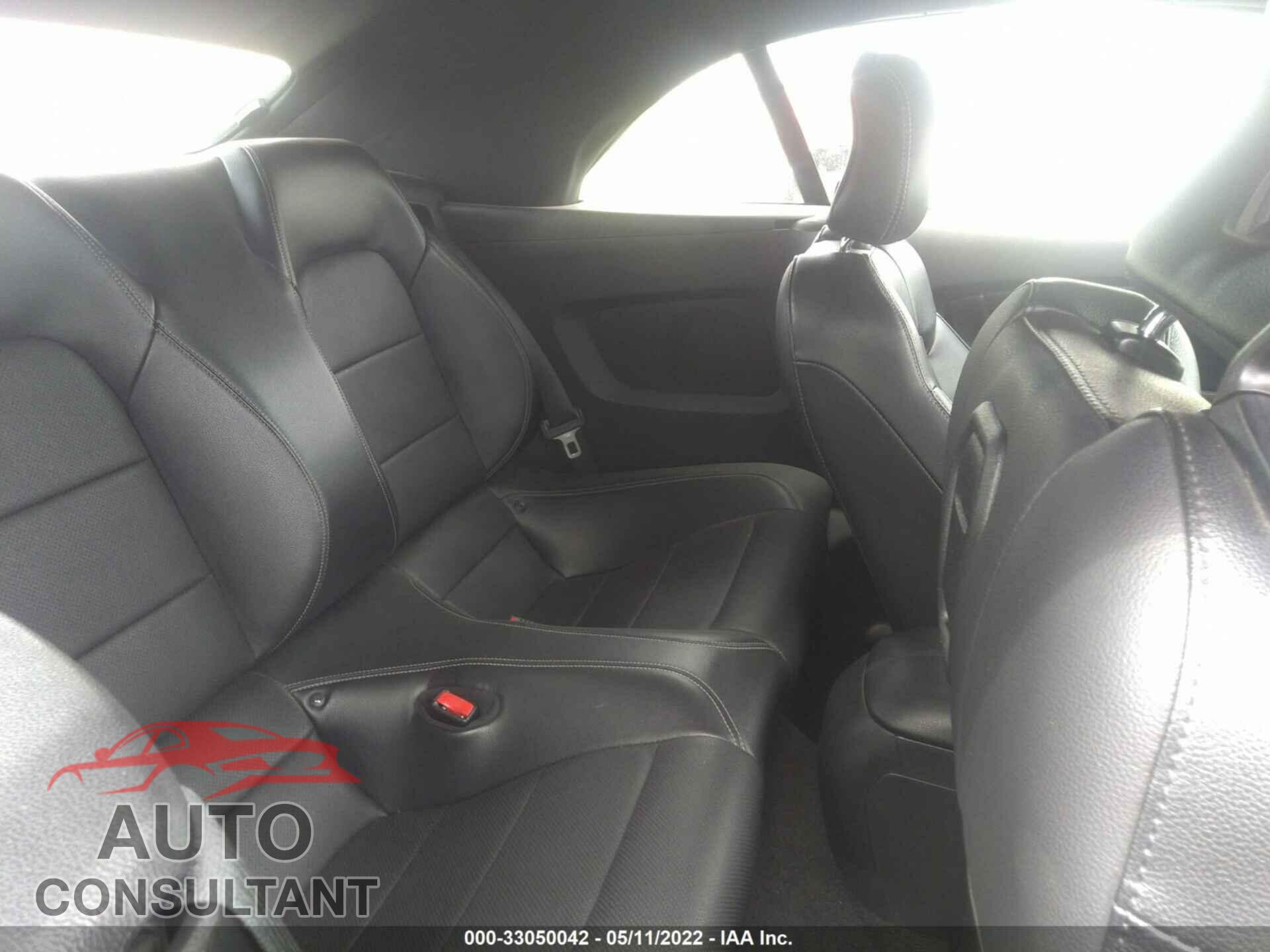 FORD MUSTANG 2017 - 1FATP8UH2H5287675