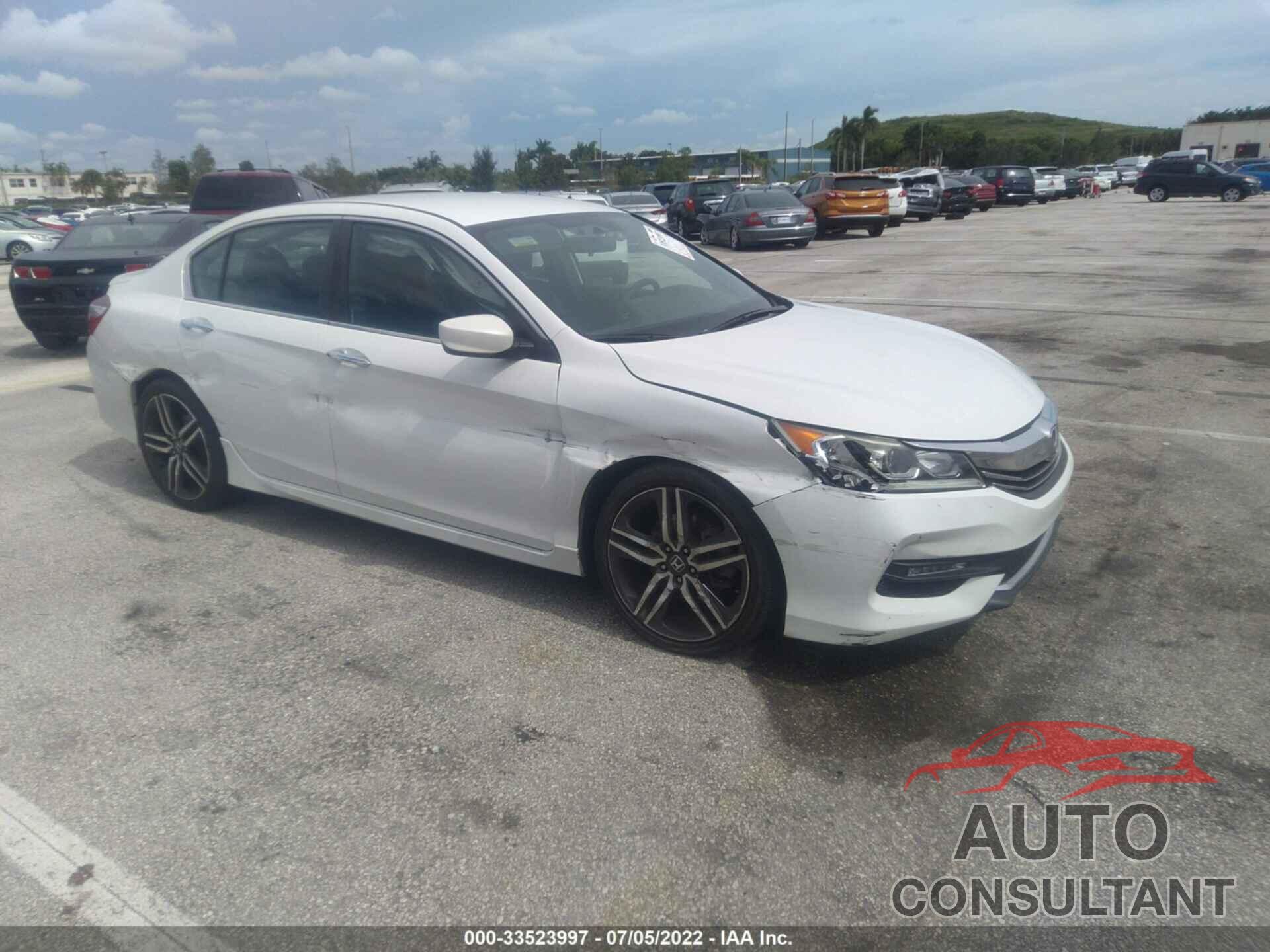 HONDA ACCORD SEDAN 2017 - 1HGCR2F52HA199013