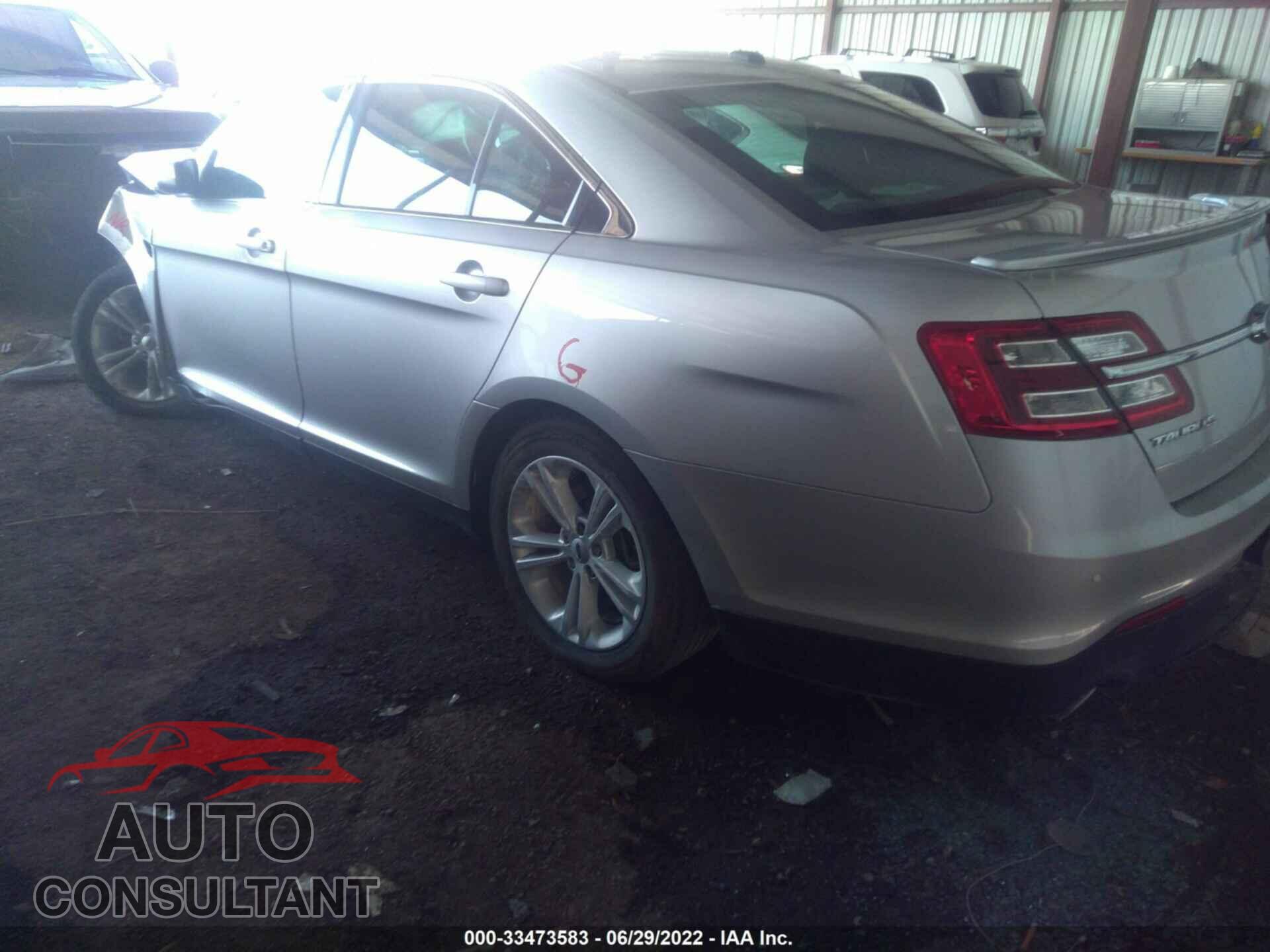 FORD TAURUS 2017 - 1FAHP2E84HG117016