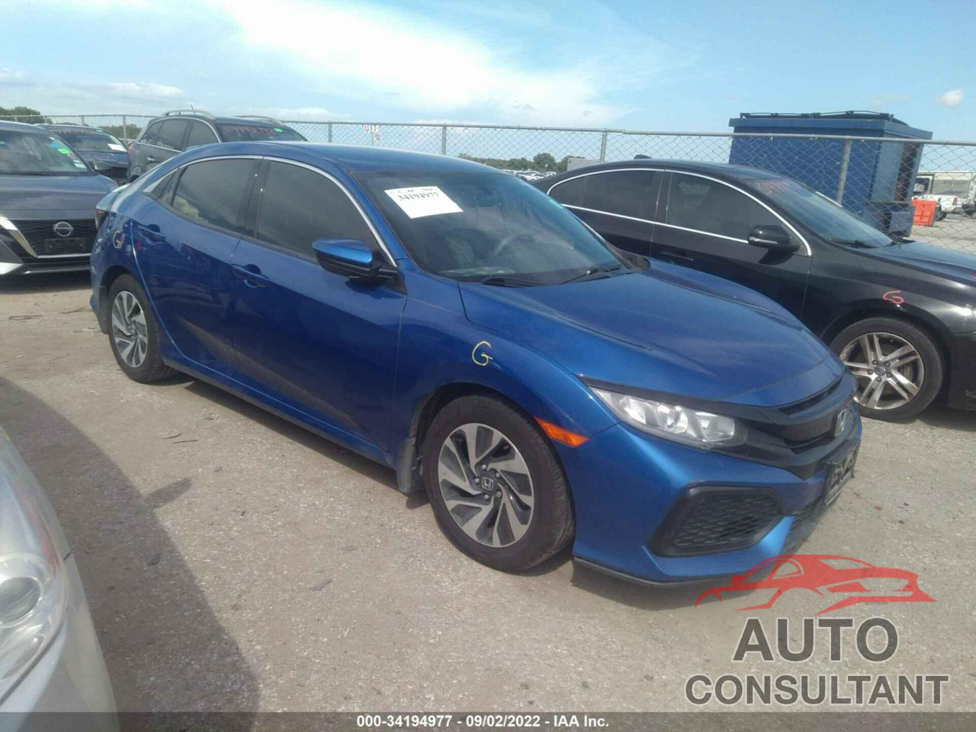 HONDA CIVIC HATCHBACK 2017 - SHHFK7H23HU227178