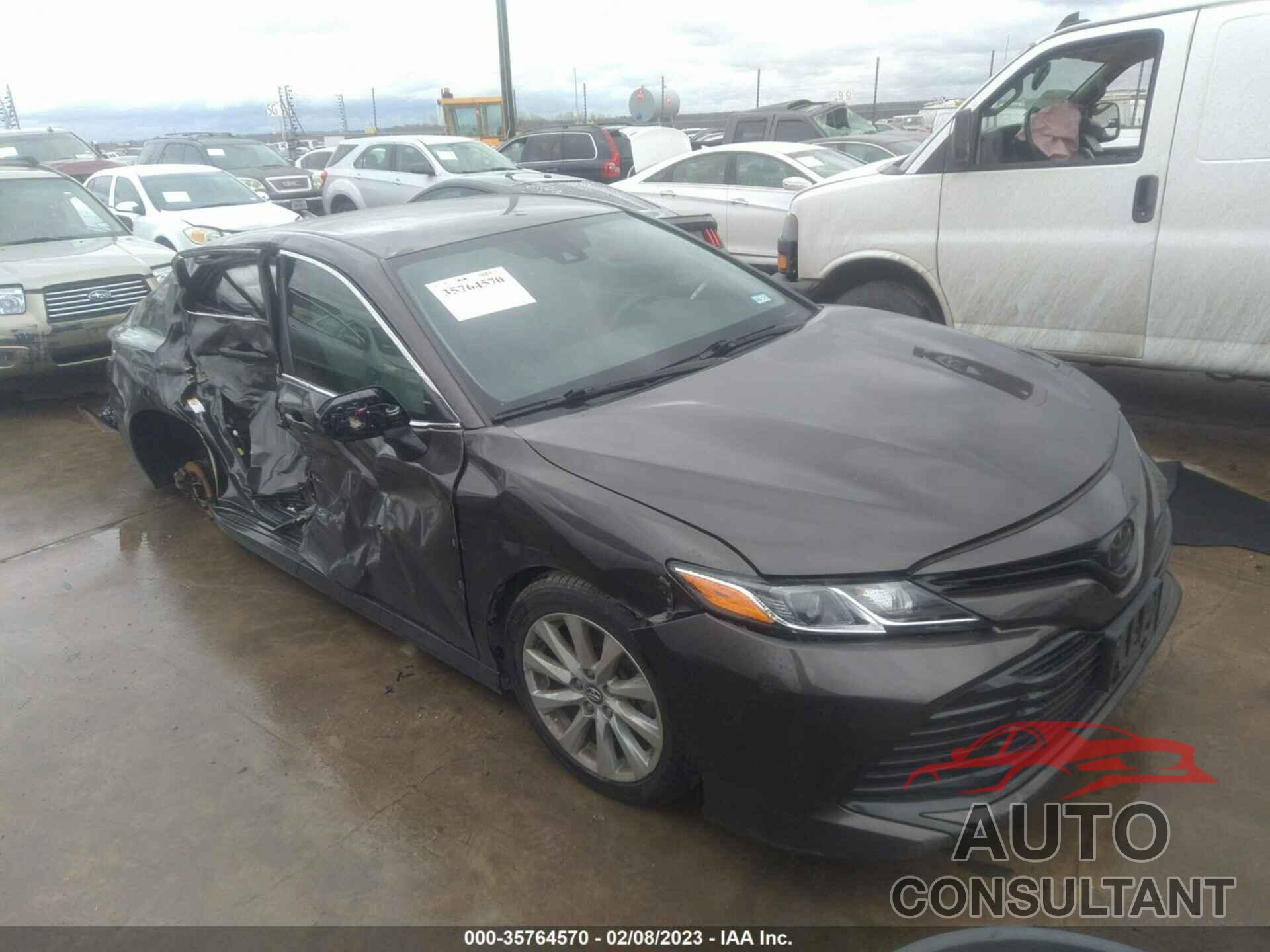 TOYOTA CAMRY 2019 - 4T1B11HK5KU779517