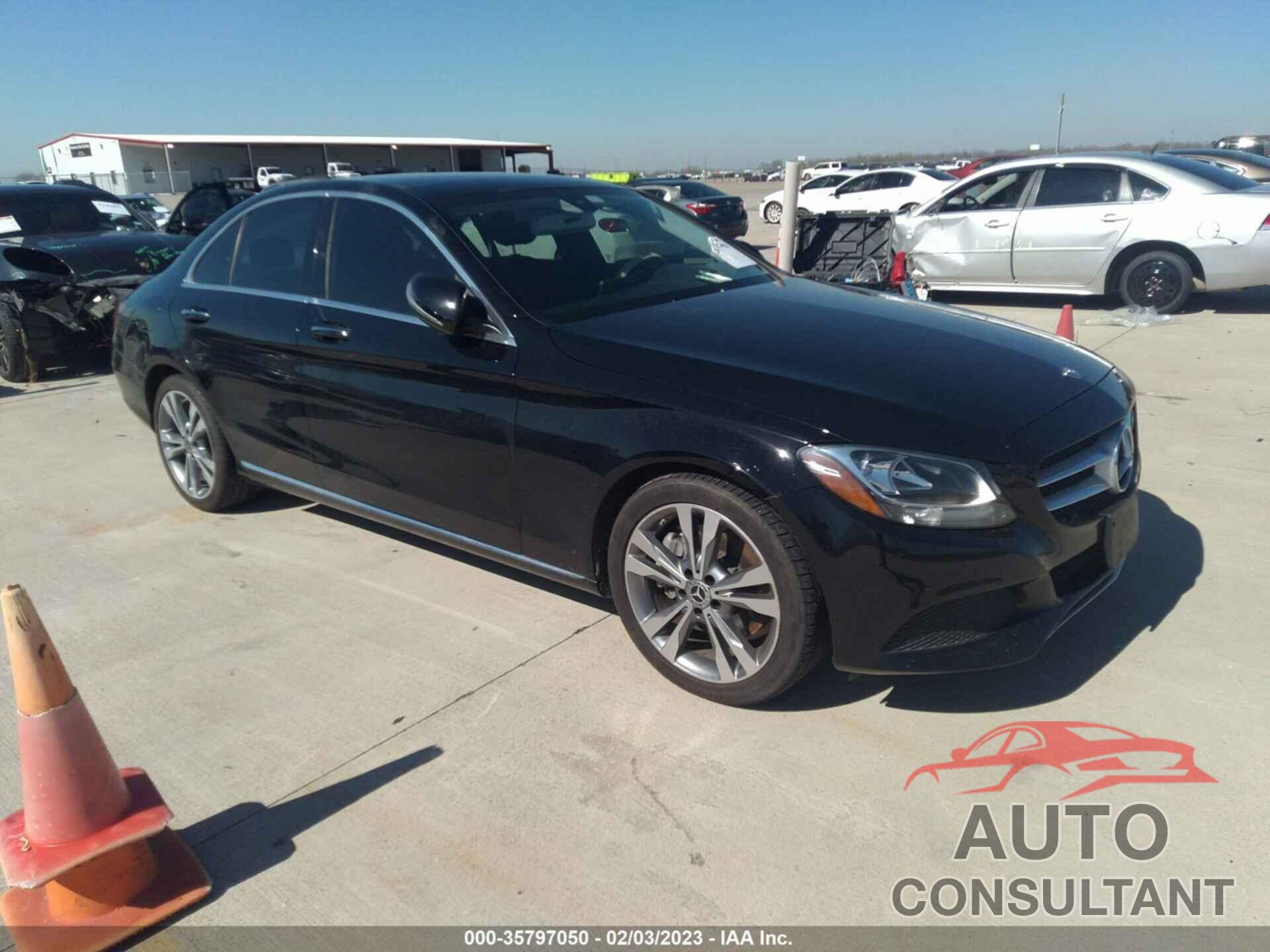 MERCEDES-BENZ C 300 2017 - 55SWF4JB1HU221067