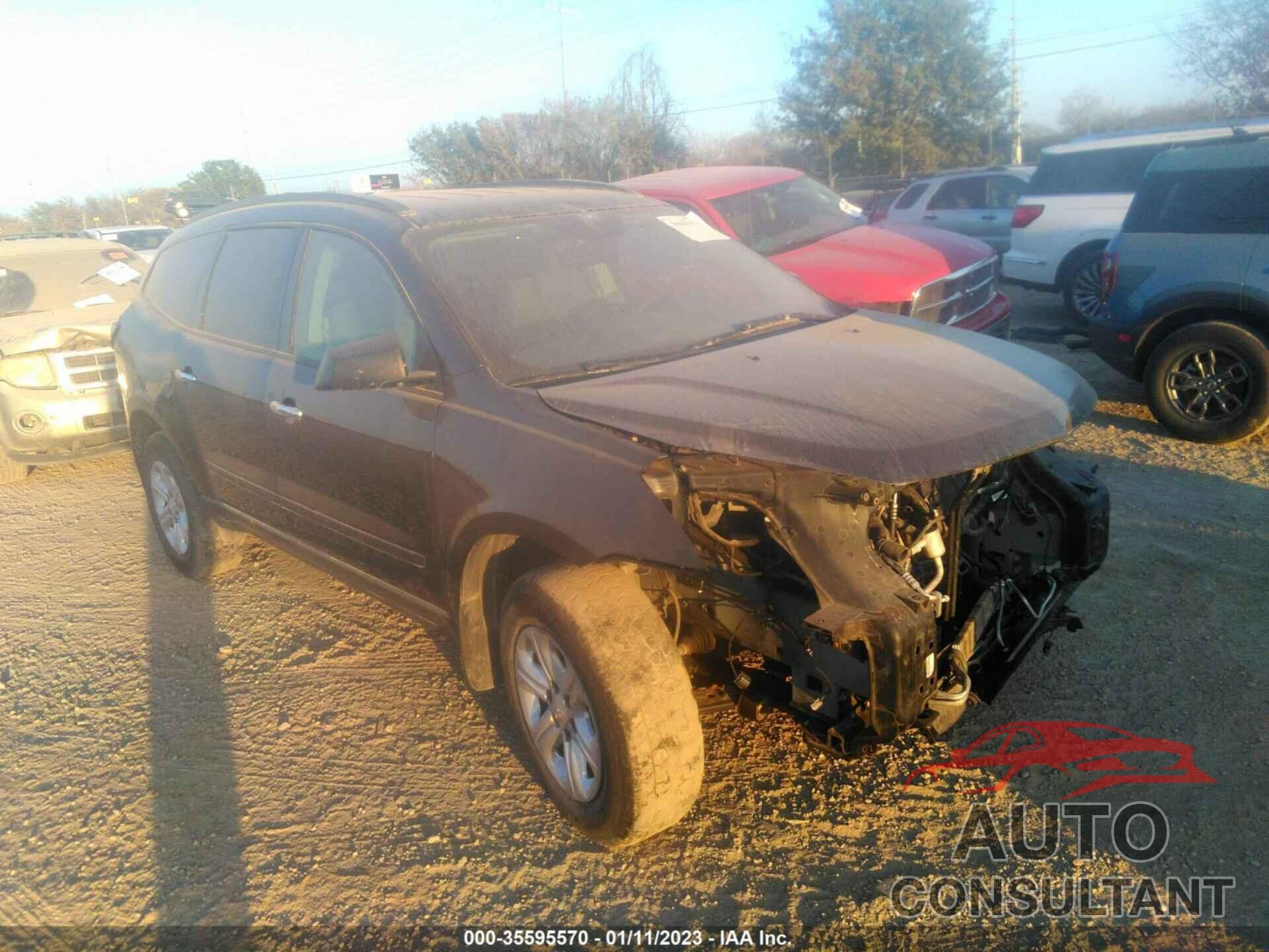 CHEVROLET TRAVERSE 2017 - 1GNKRFED6HJ329036