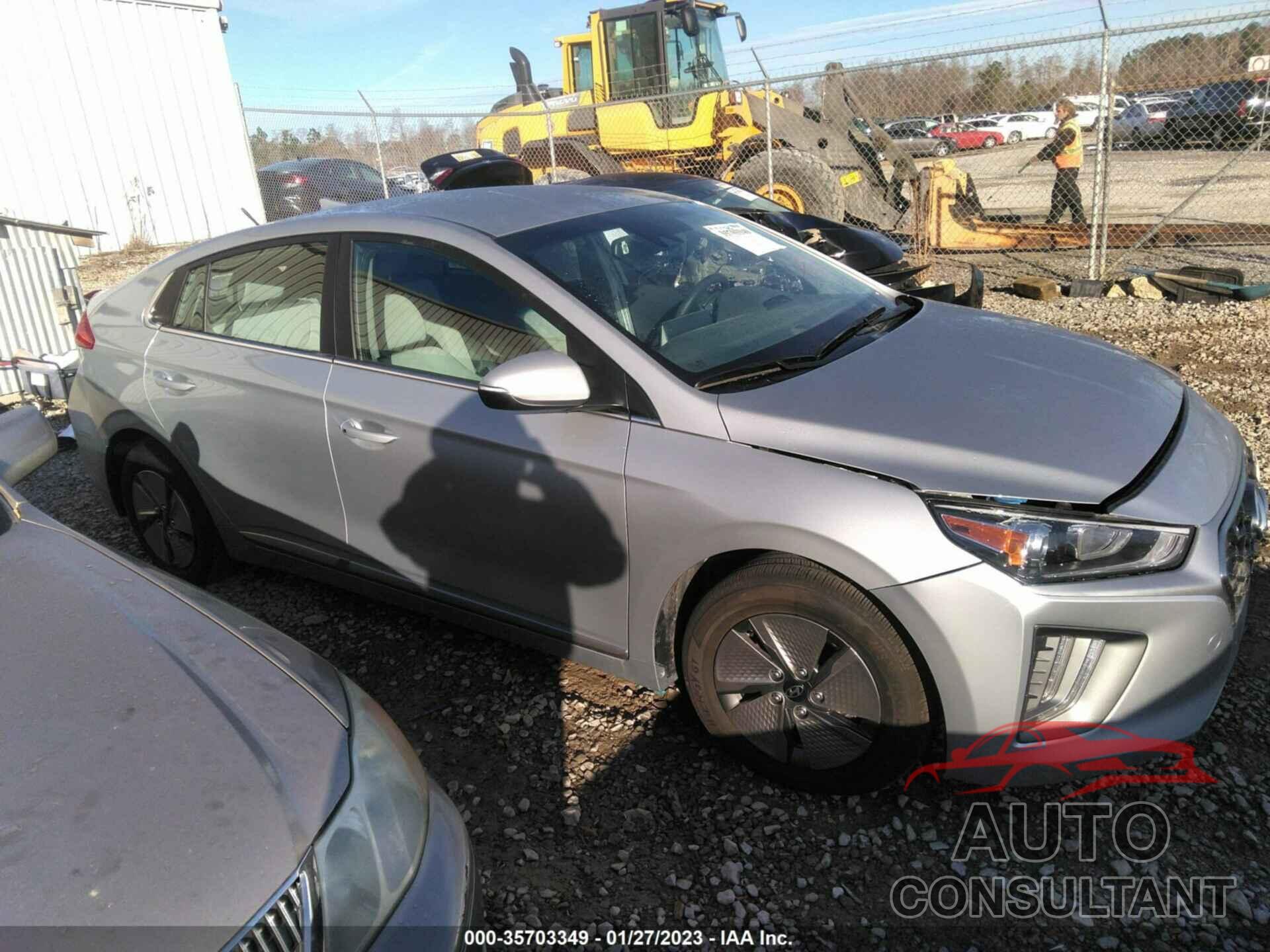 HYUNDAI IONIQ HYBRID 2022 - KMHC75LC2NU283220