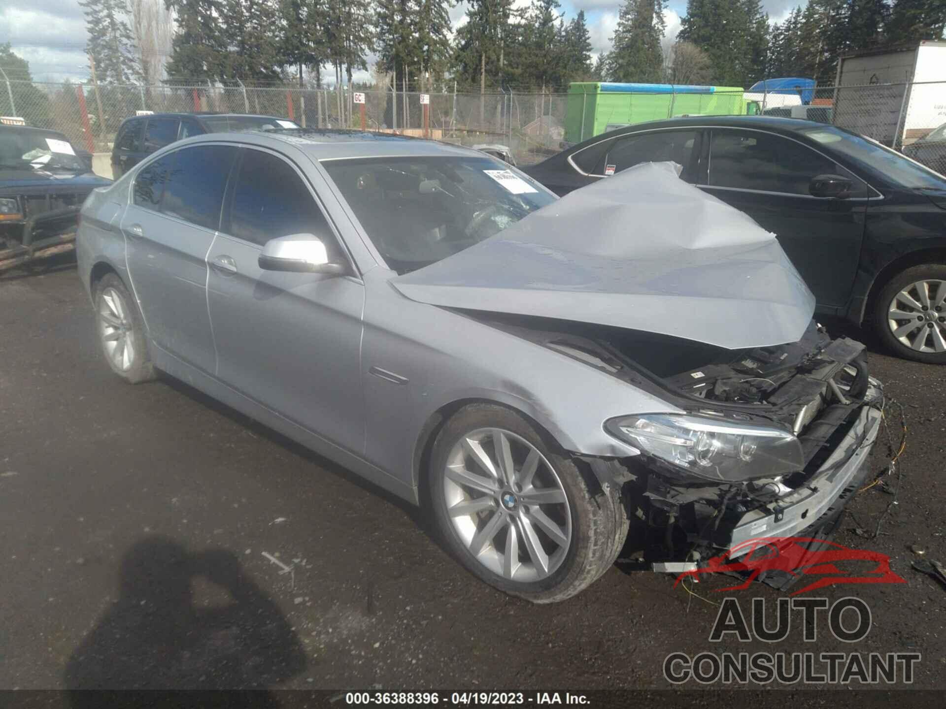 BMW 5 SERIES 2015 - WBA5B1C53FD921978