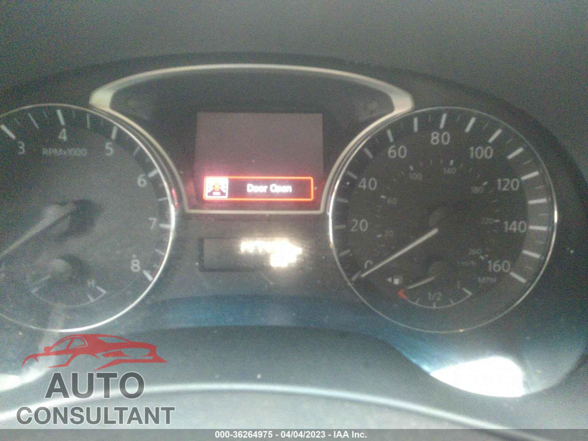 NISSAN PATHFINDER 2015 - 5N1AR2MN3FC670687