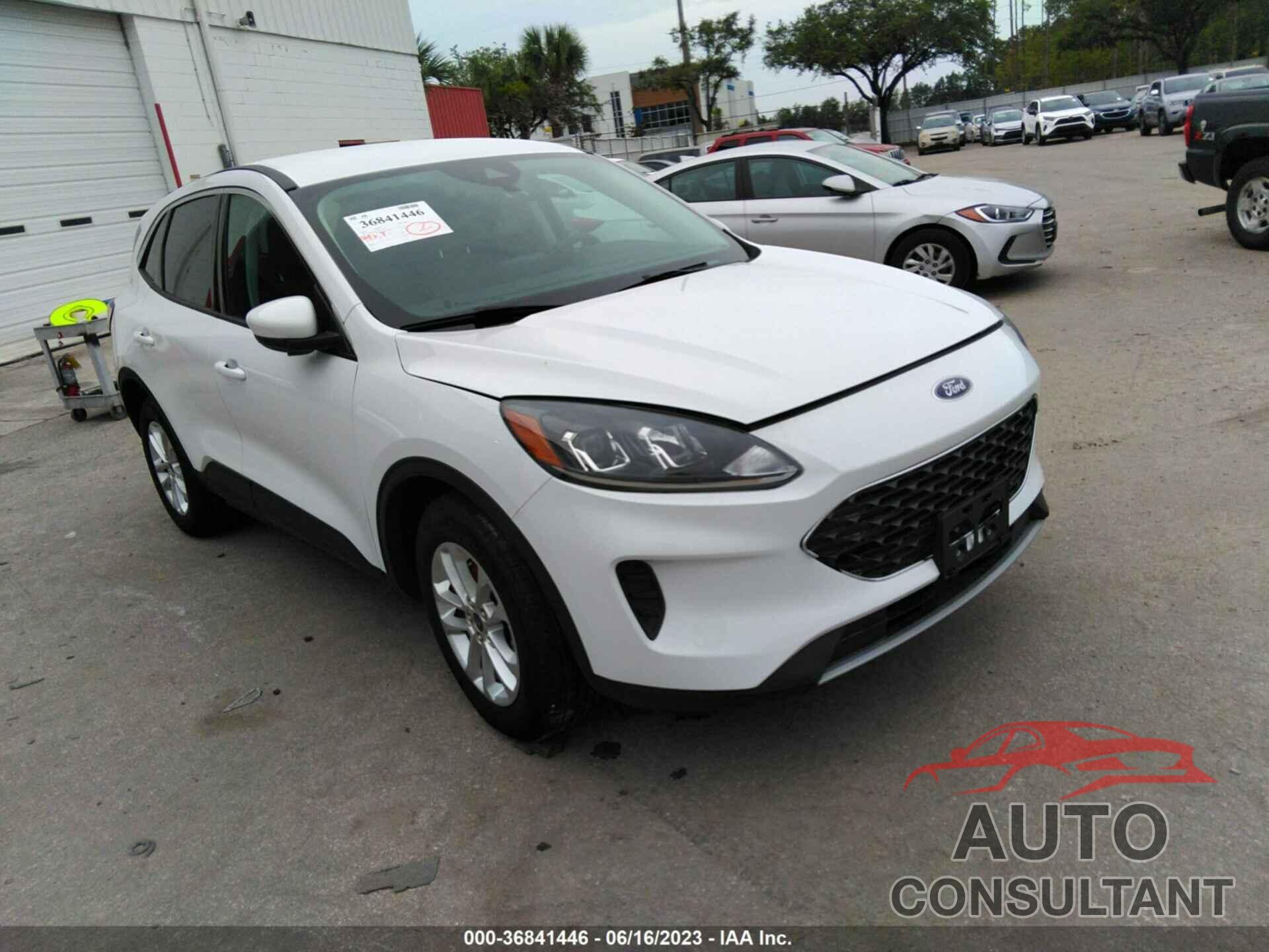 FORD ESCAPE 2021 - 1FMCU0BZ5MUA58693